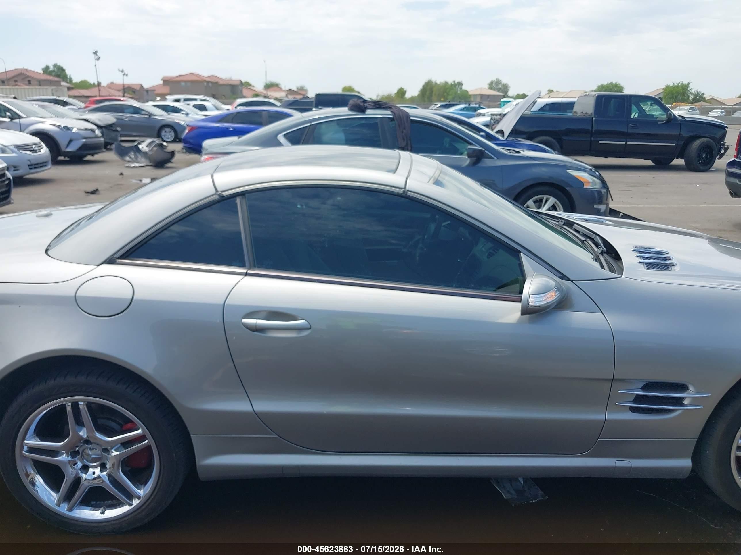 2006 Mercedes-benz Sl 500   Silver vin: WDBSK75F46F112538