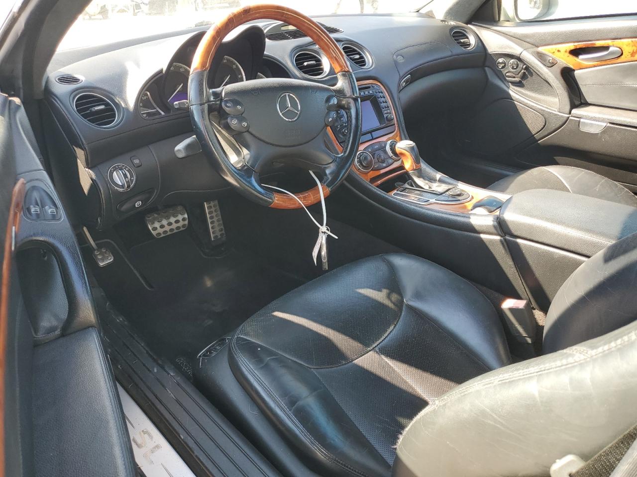 2003 Mercedes-benz Sl 500r Beige vin: WDBSK75F53F009835