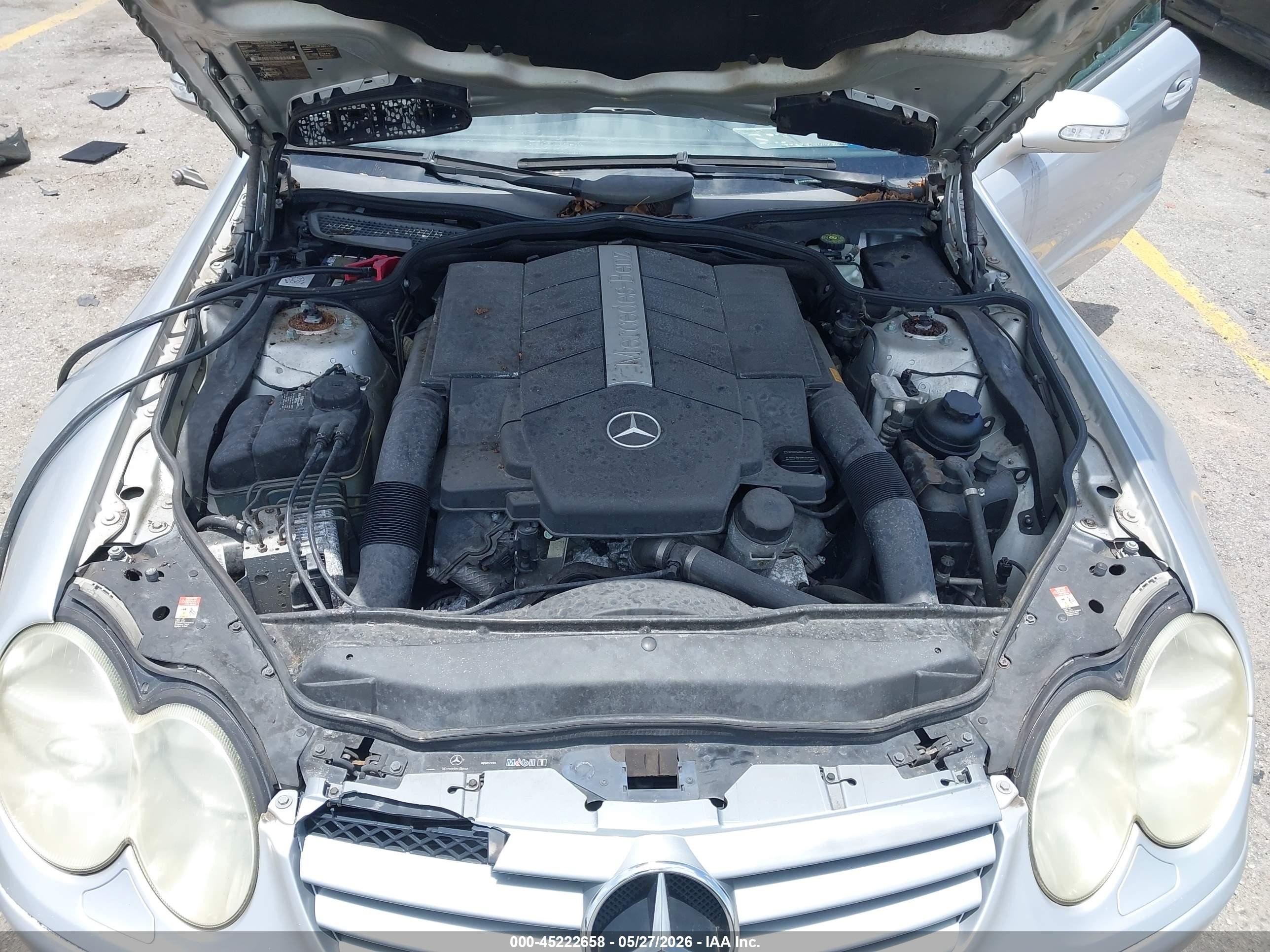 2003 Mercedes-benz Sl 500   Silver vin: WDBSK75F53F017935
