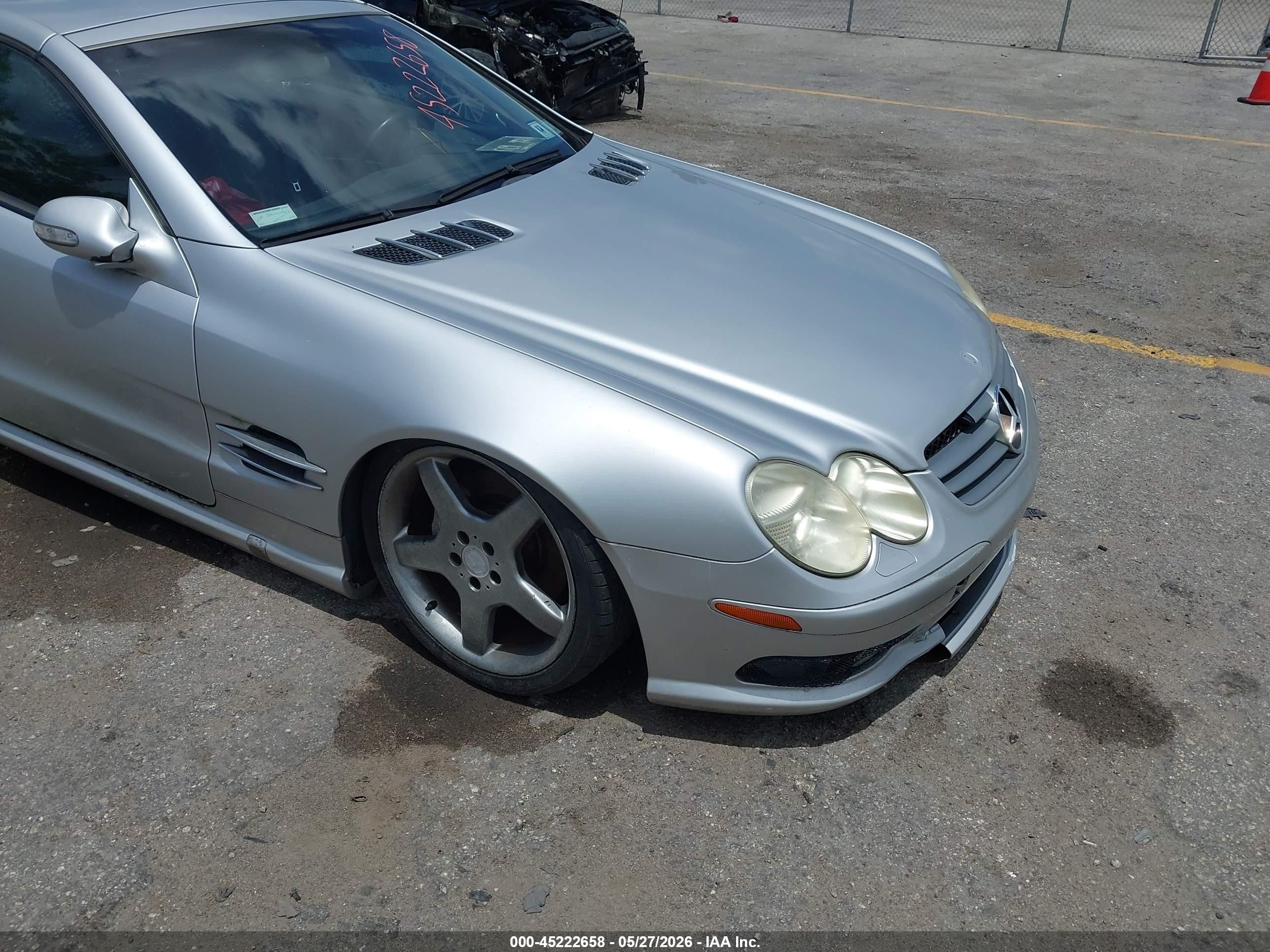 2003 Mercedes-benz Sl 500   Silver vin: WDBSK75F53F017935