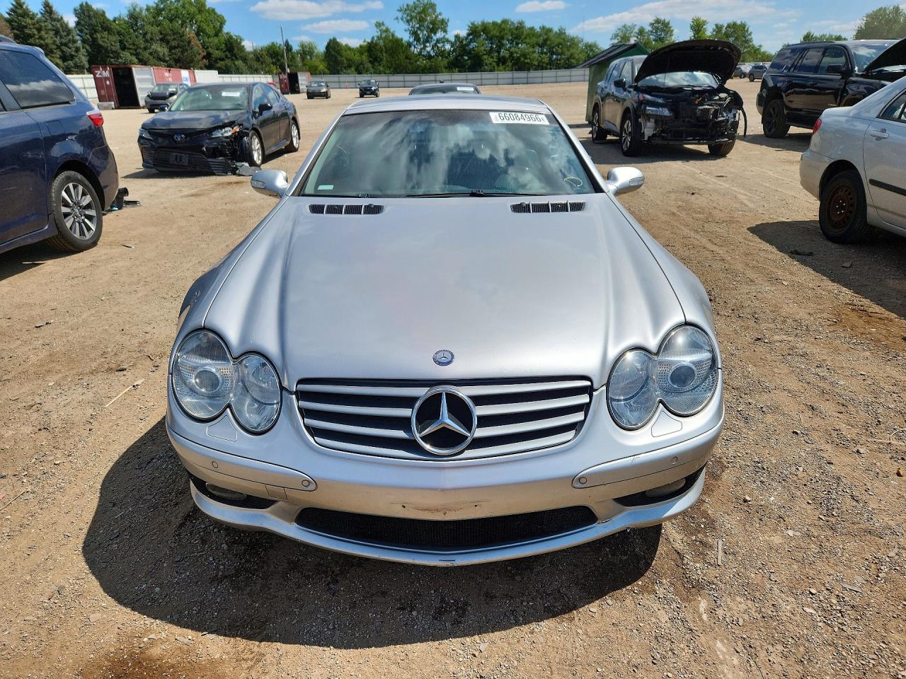 2003 Mercedes-benz Sl 500r Silver vin: WDBSK75F53F029518
