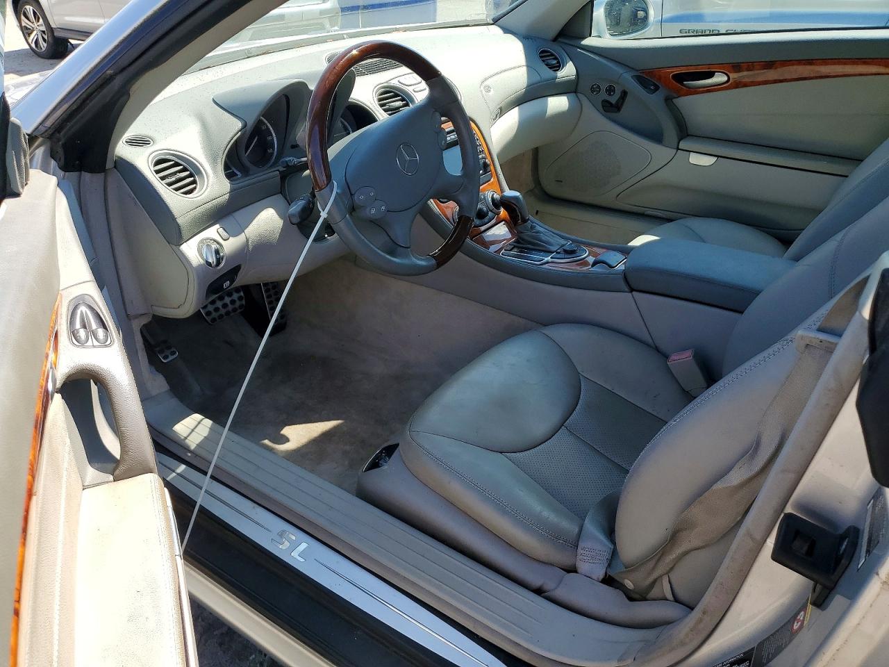 2003 Mercedes-benz Sl 500r Silver vin: WDBSK75F53F055665