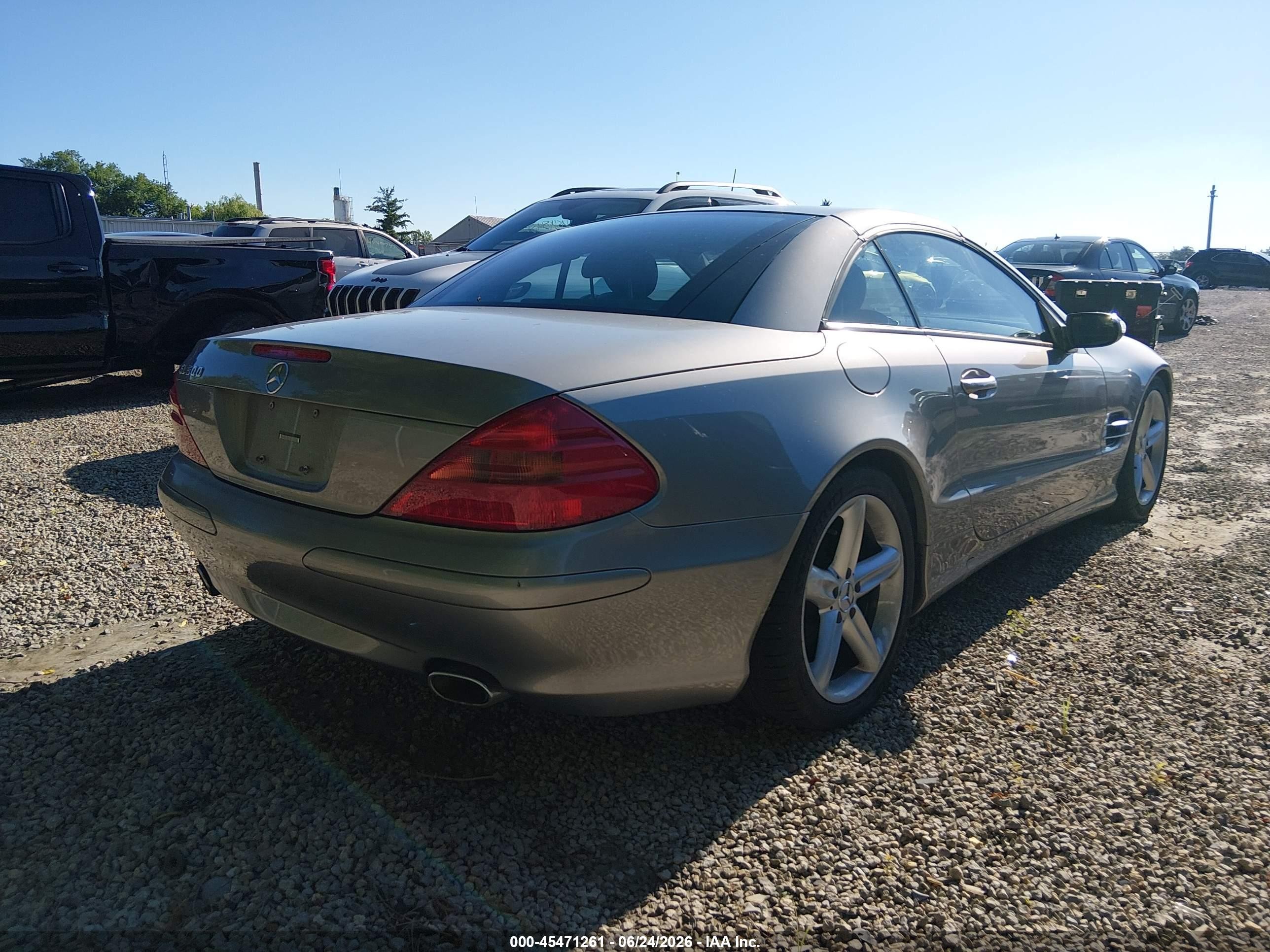 2004 Mercedes-benz Sl 500   Silver vin: WDBSK75F54F078316