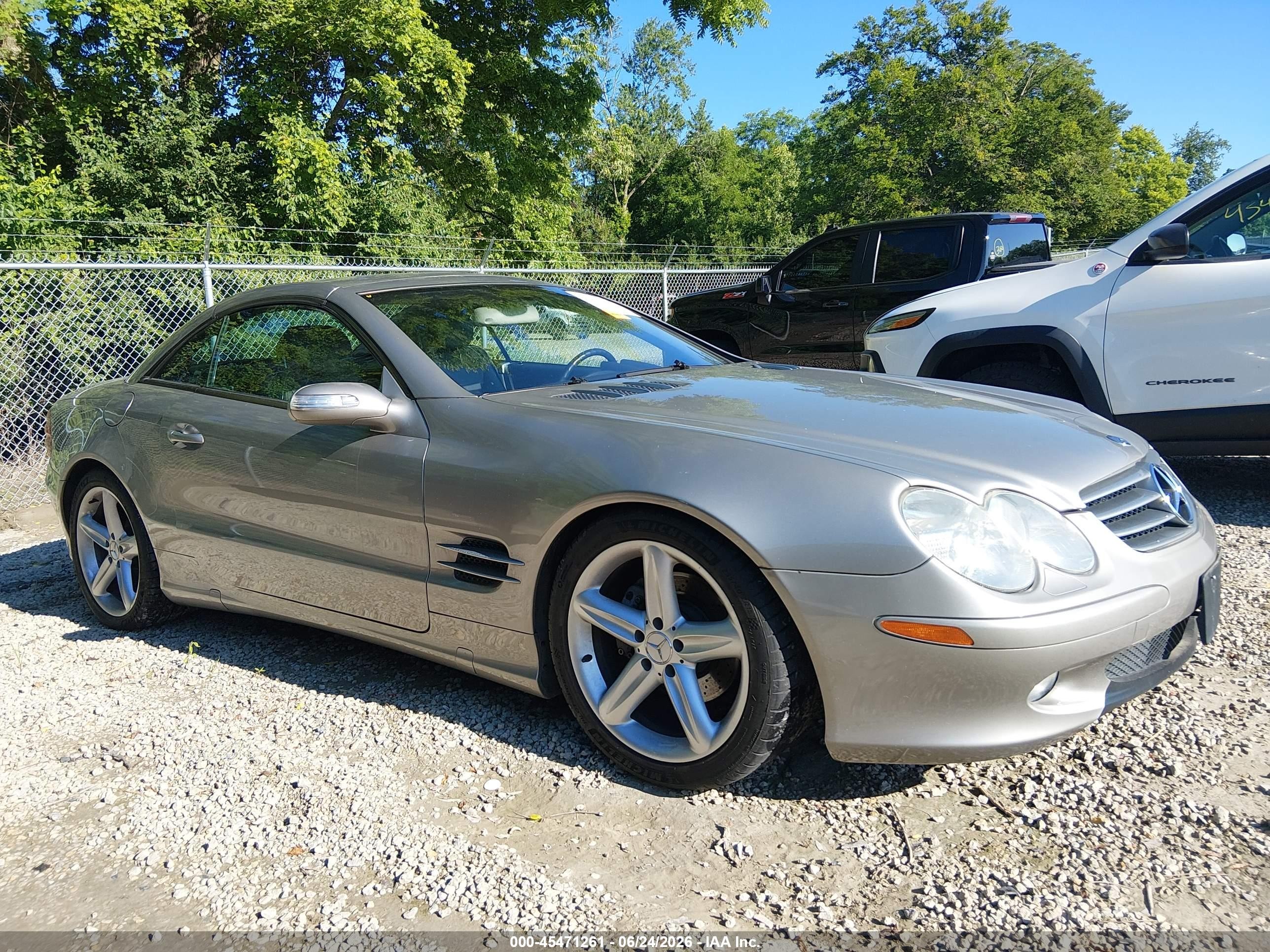 2004 Mercedes-benz Sl 500   Silver vin: WDBSK75F54F078316