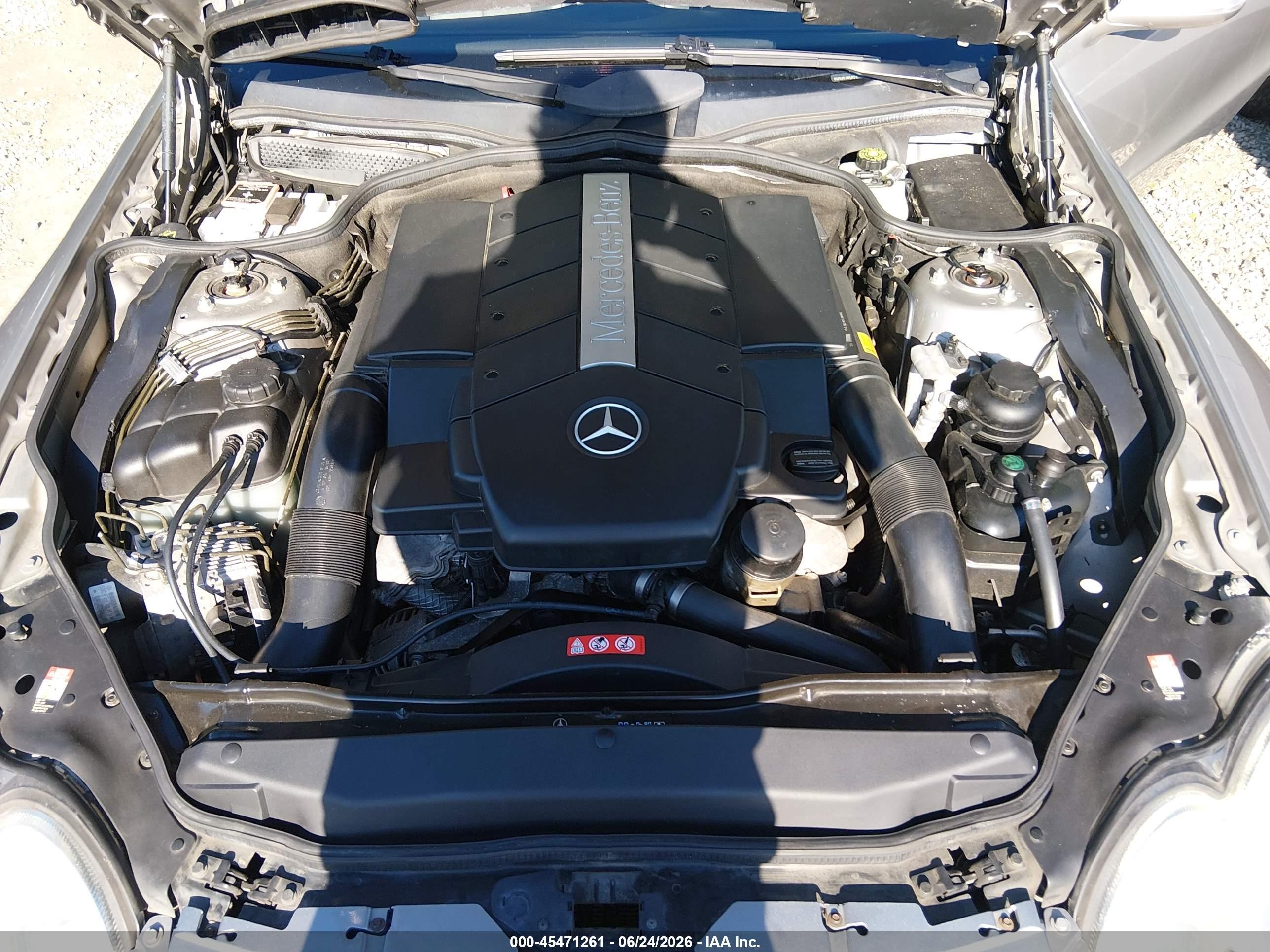2004 Mercedes-benz Sl 500   Silver vin: WDBSK75F54F078316