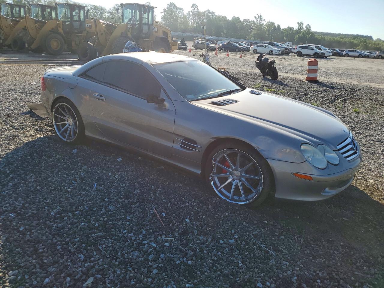 2005 Mercedes-benz Sl 500 Серебряный vin: WDBSK75F55F103040