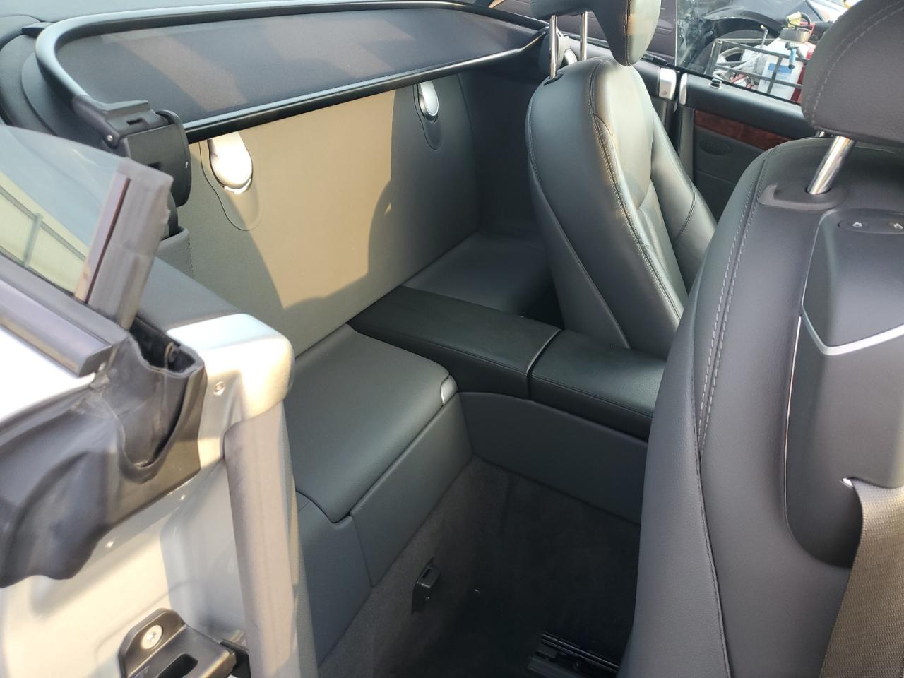 2006 Mercedes-benz Sl 500 Серебряный vin: WDBSK75F56F110202