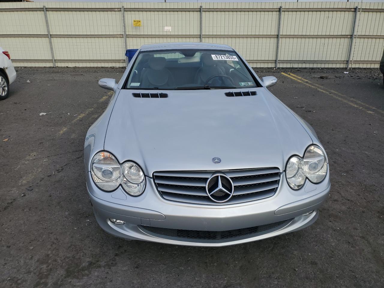 2006 Mercedes-benz Sl 500 Серебряный vin: WDBSK75F56F110202