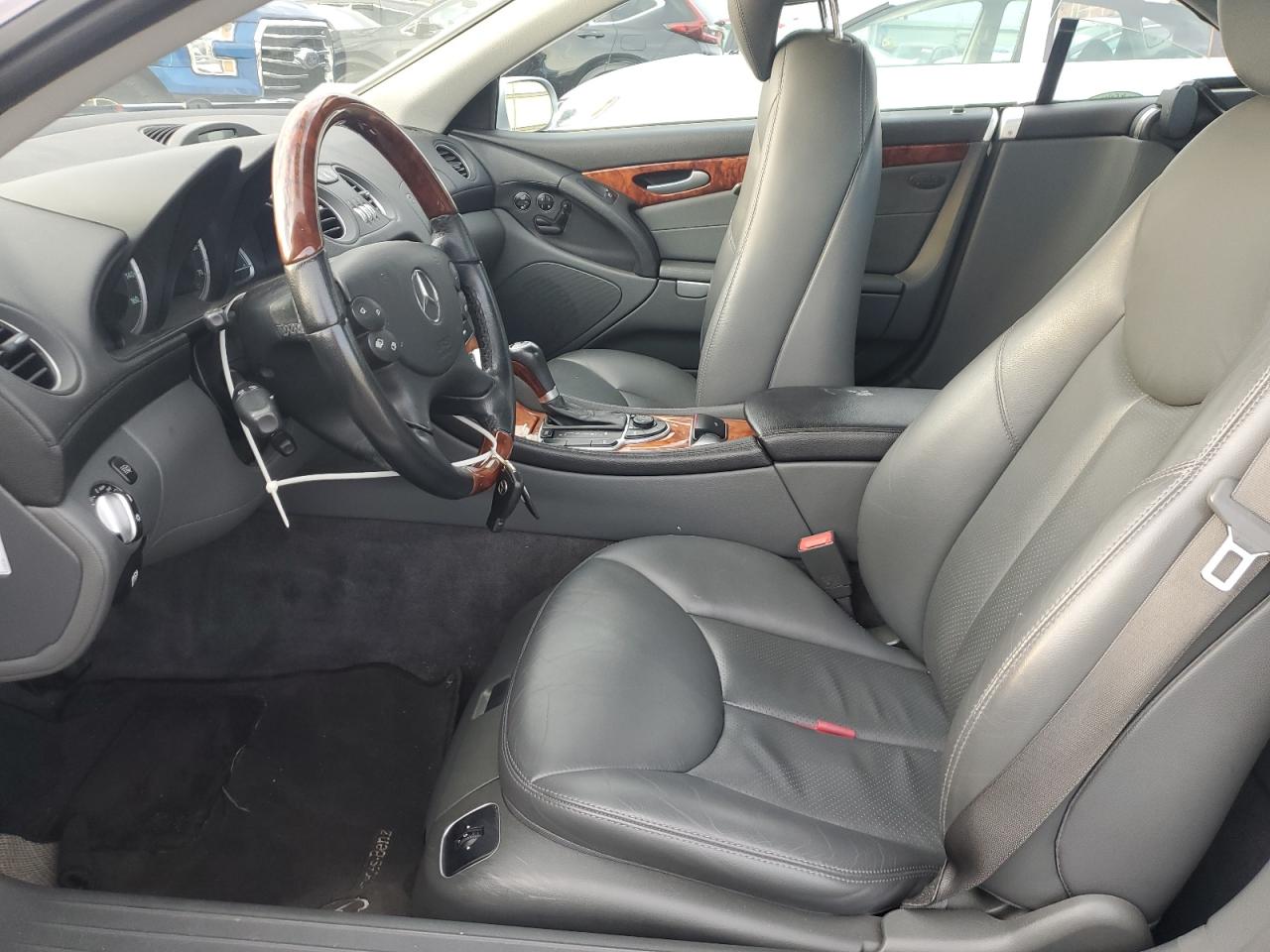 2006 Mercedes-benz Sl 500 Серебряный vin: WDBSK75F56F110202