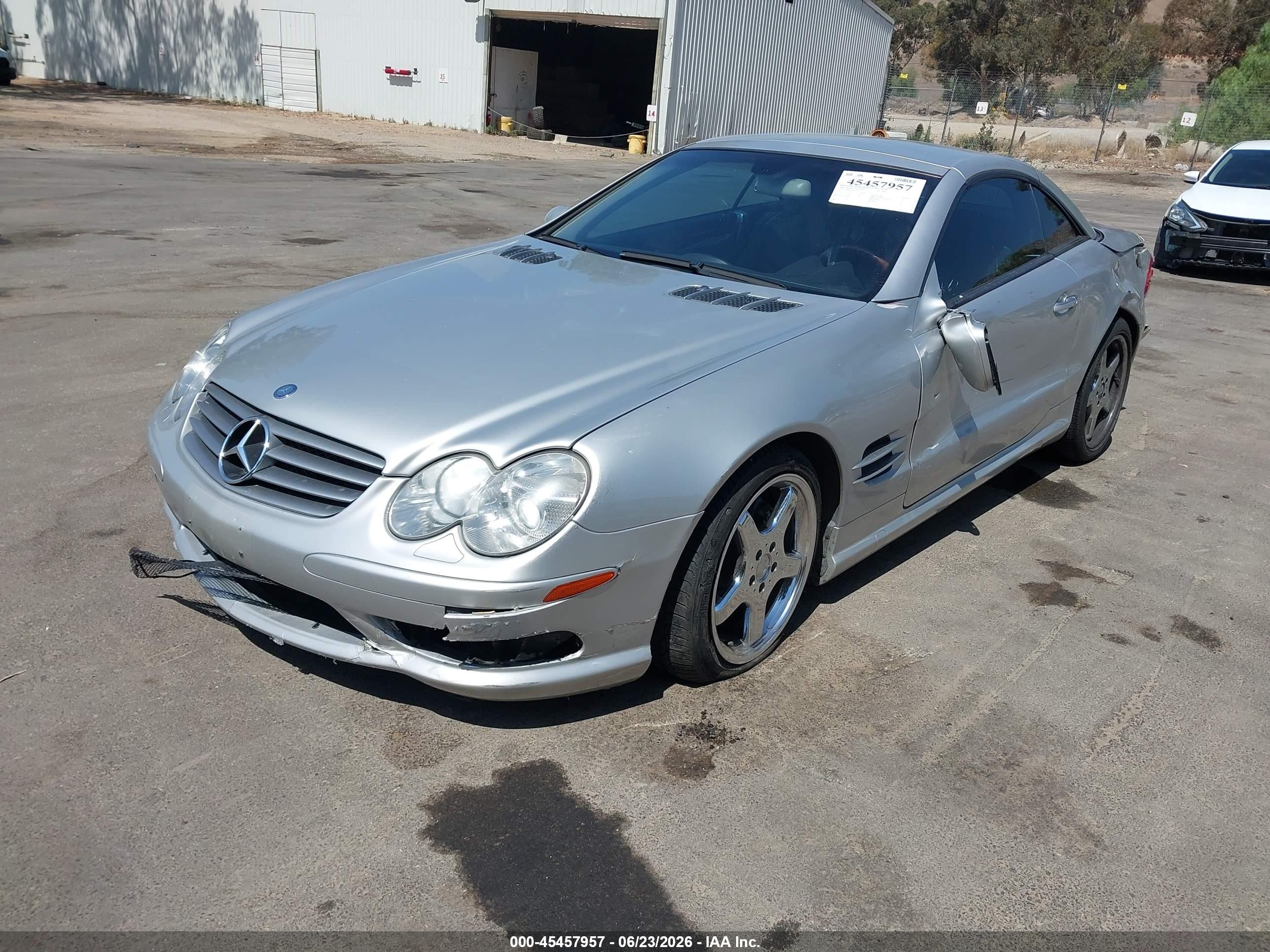 2003 Mercedes-benz Sl 500 Серебряный vin: WDBSK75F63F020617