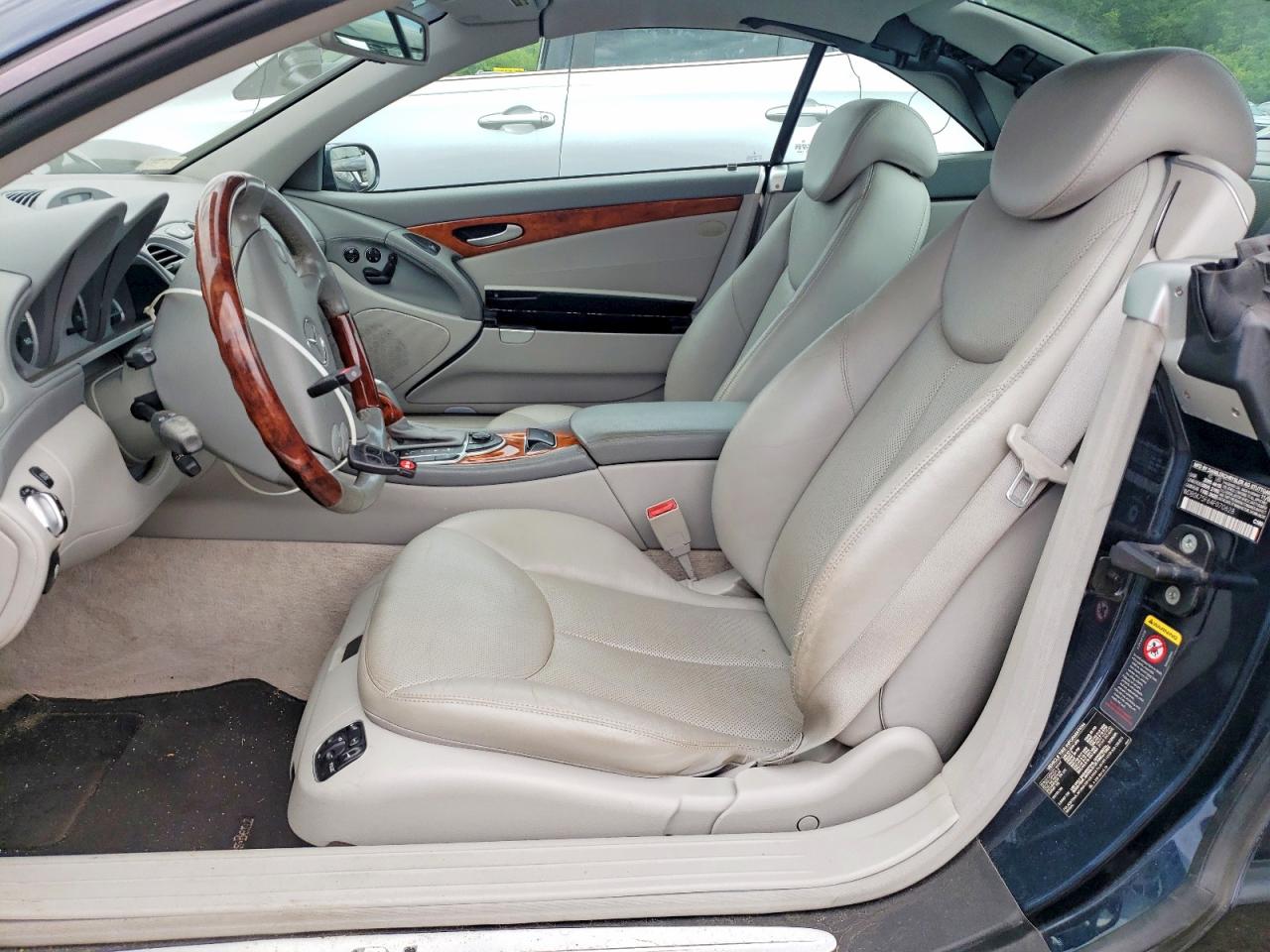 2004 Mercedes-benz Sl 500 Blue vin: WDBSK75F64F070628