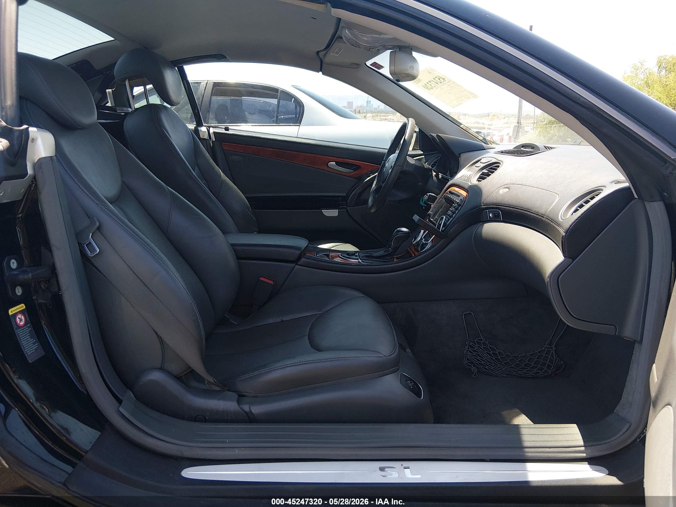 2004 Mercedes-benz Sl 500   Черный vin: WDBSK75F64F072461