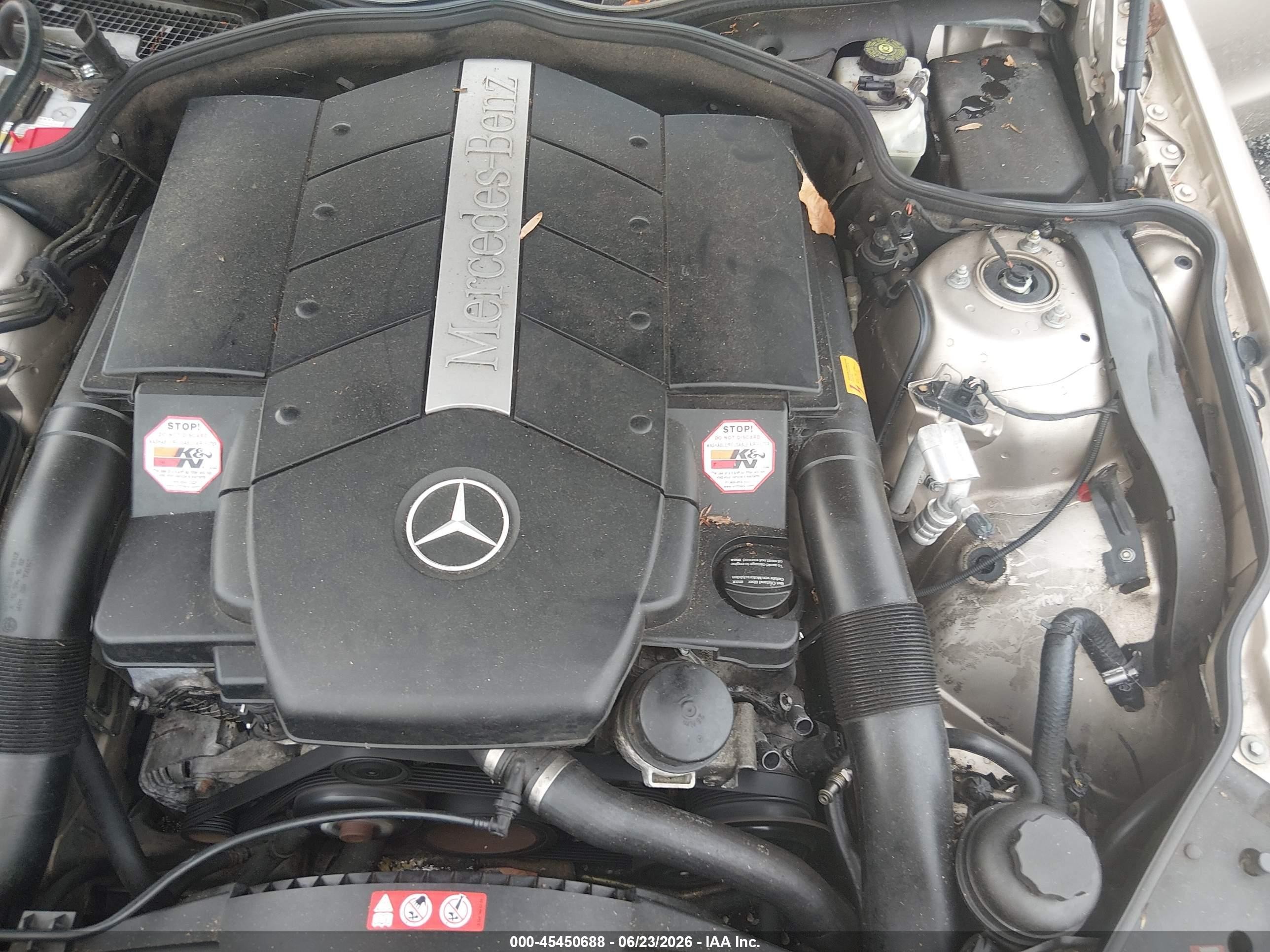 2004 Mercedes-benz Sl 500   Gold vin: WDBSK75F64F084061