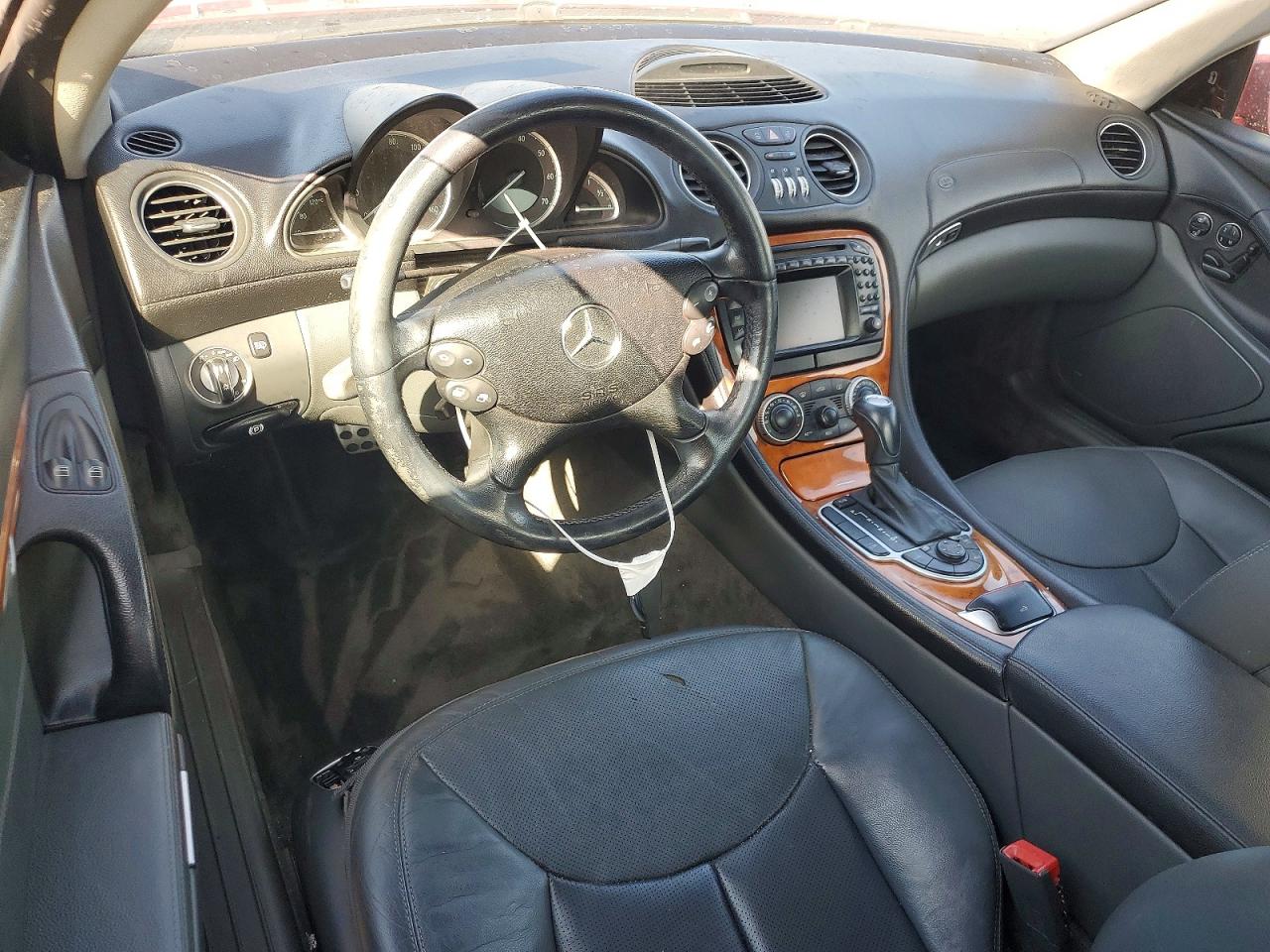 2004 Mercedes-benz Sl 500 Red vin: WDBSK75F64F085078