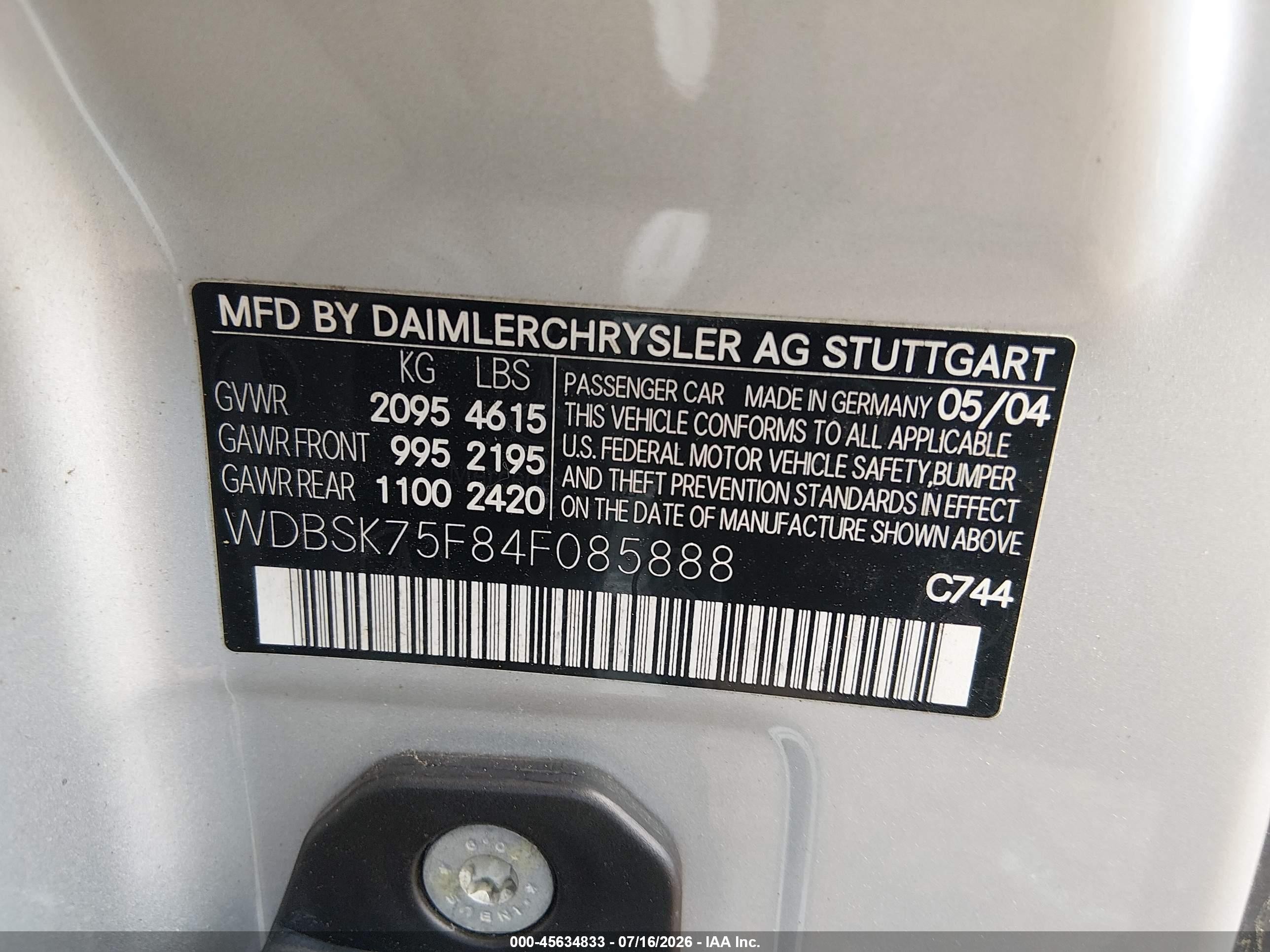 2005 Mercedes-benz Sl 500   Silver vin: WDBSK75F65F085888