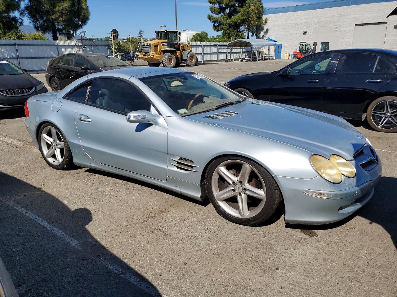 2005 Mercedes-benz Sl 500 Silver vin: WDBSK75F65F098365