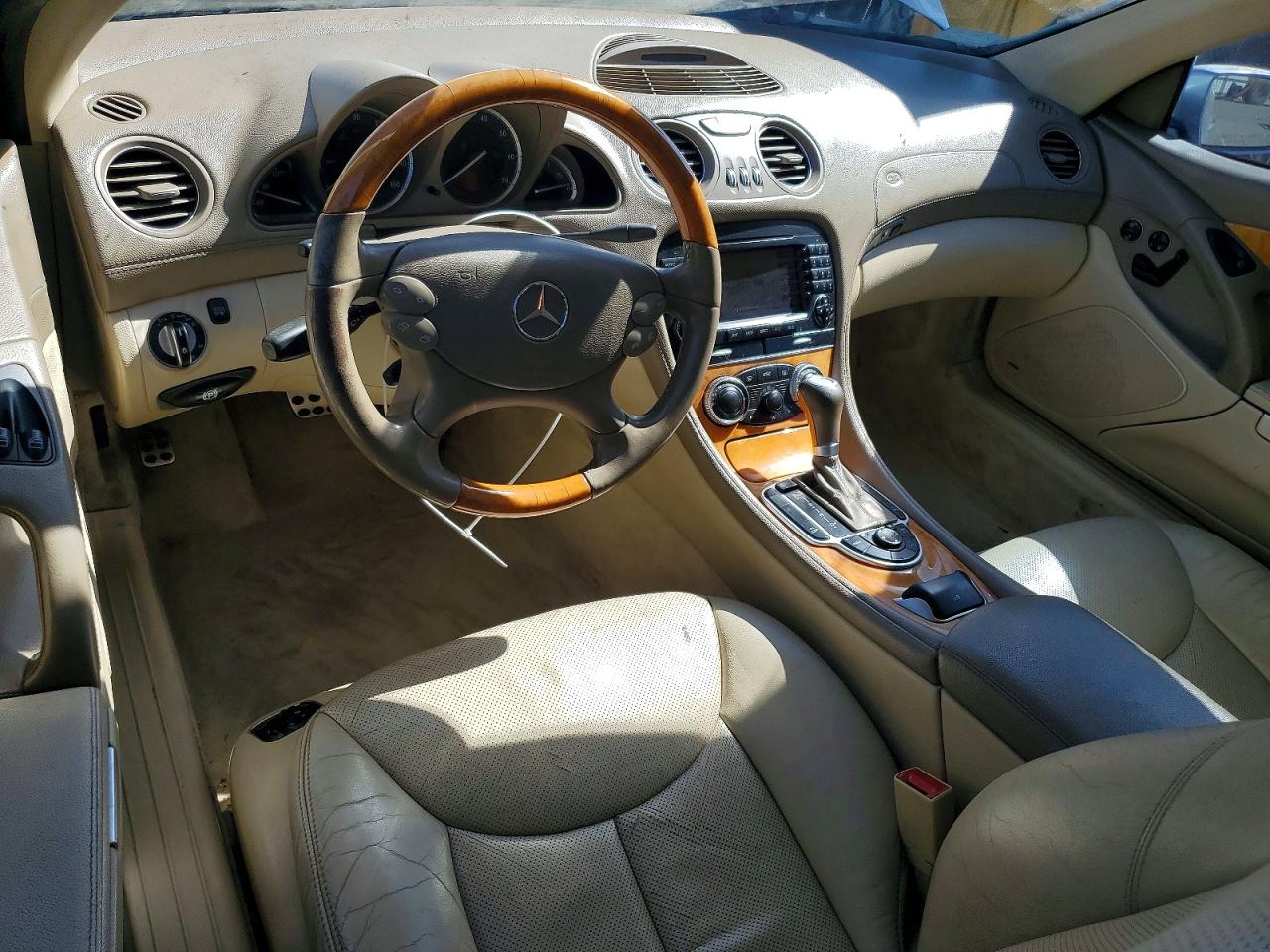 2005 Mercedes-benz Sl 500 Silver vin: WDBSK75F65F098365