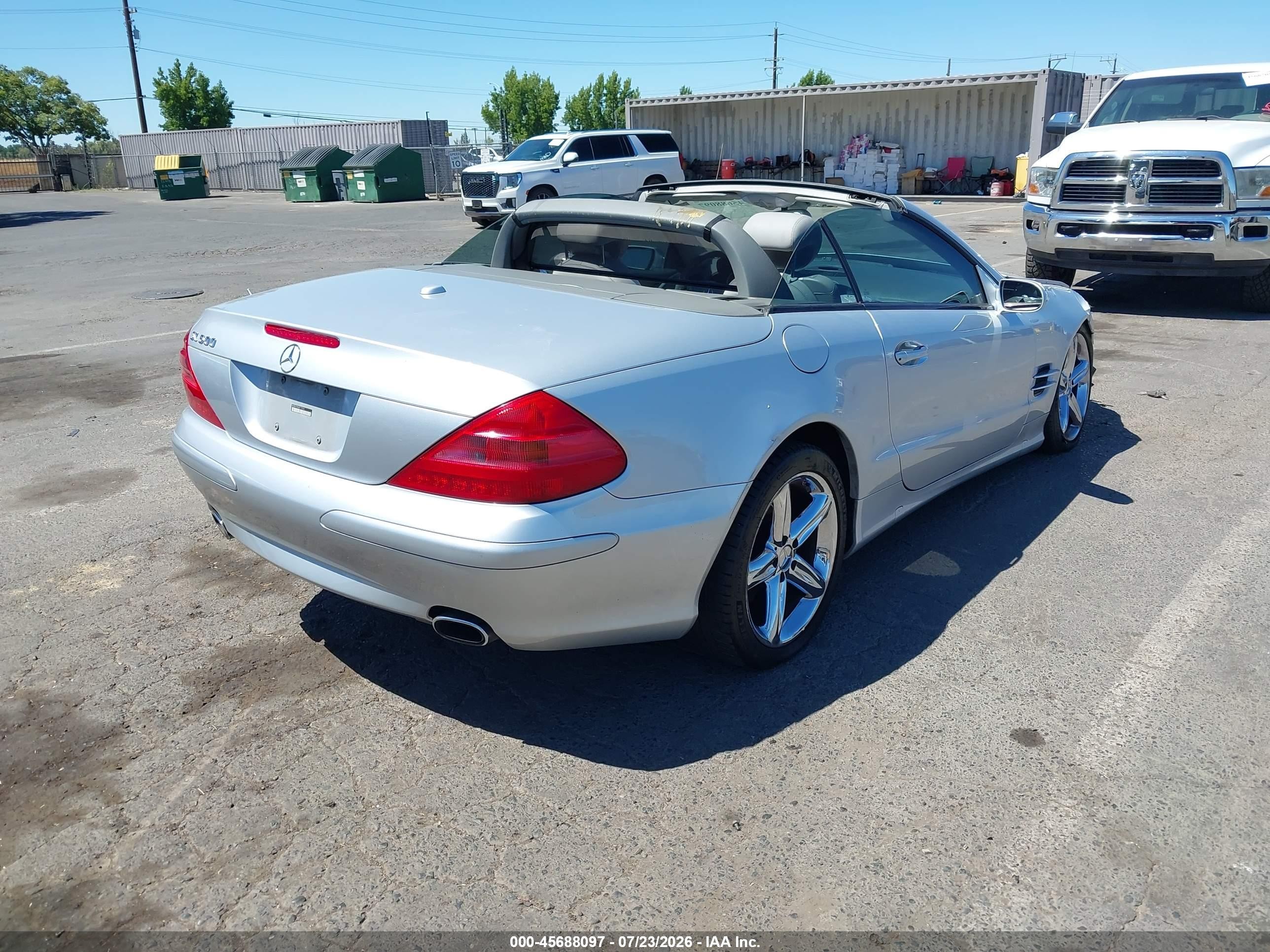 2006 Mercedes-benz Sl 500   Серебряный vin: WDBSK75F66F110161