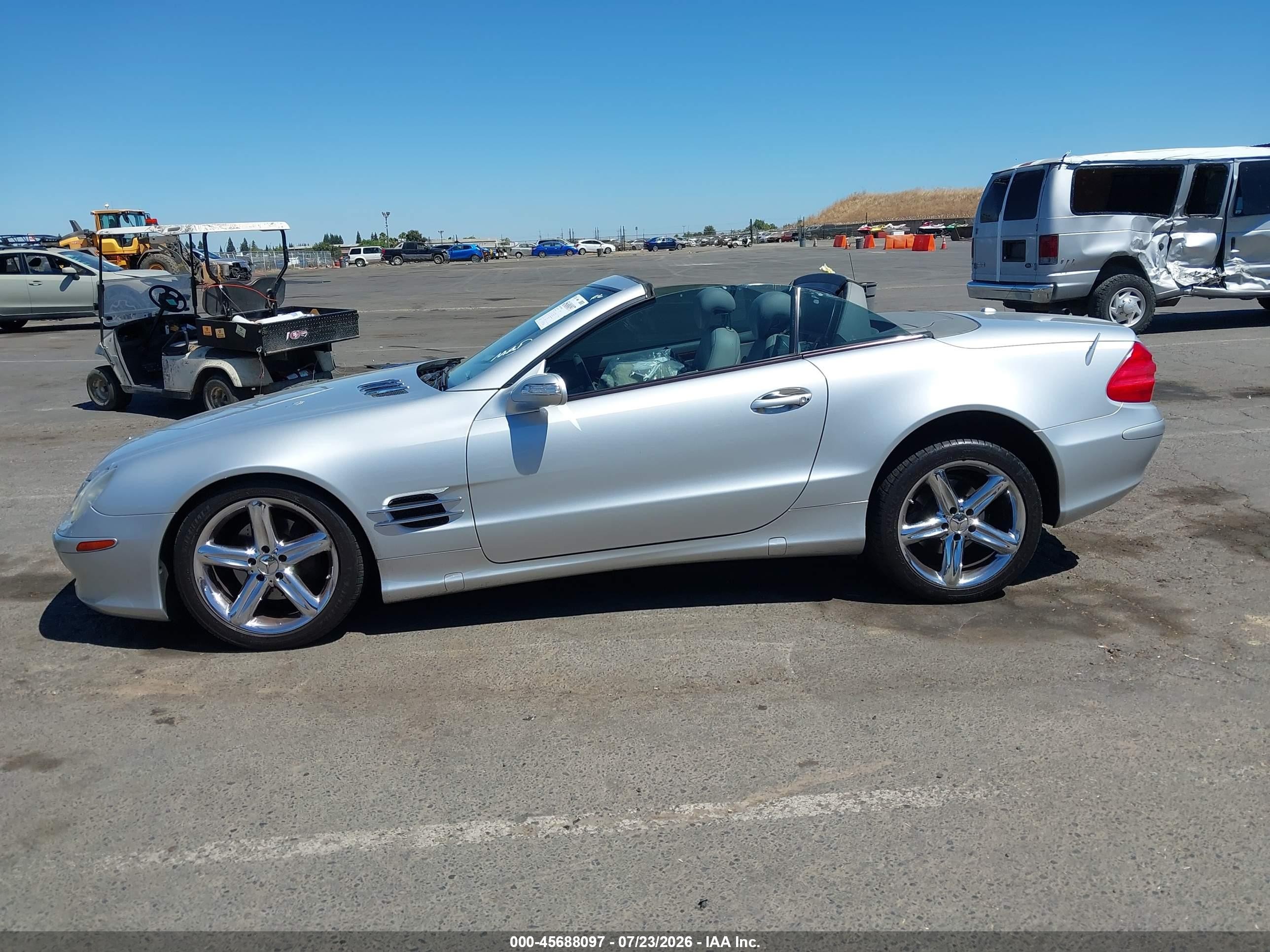 2006 Mercedes-benz Sl 500   Серебряный vin: WDBSK75F66F110161