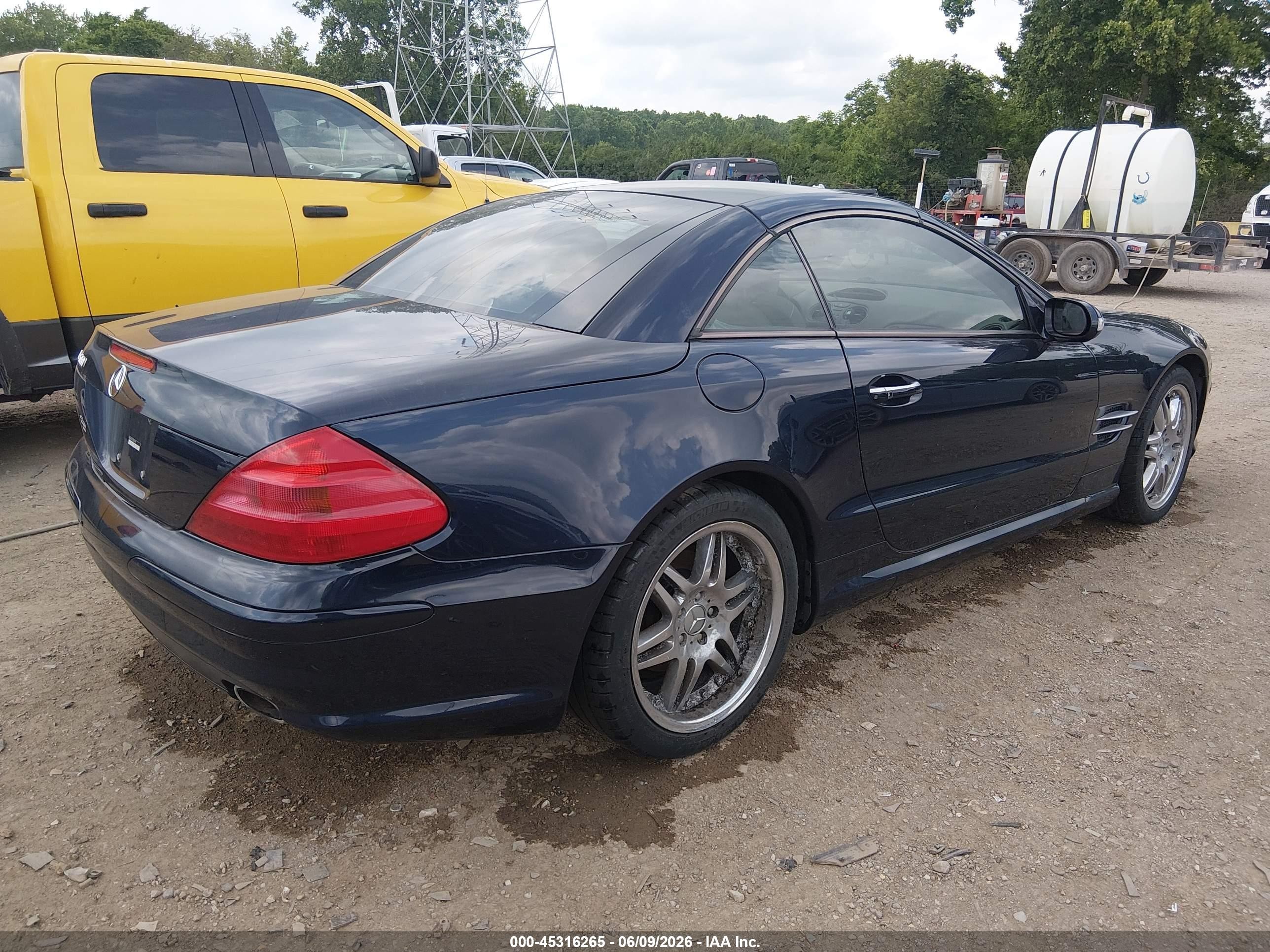 2003 Mercedes-benz Sl 500 Navy vin: WDBSK75F73F022991