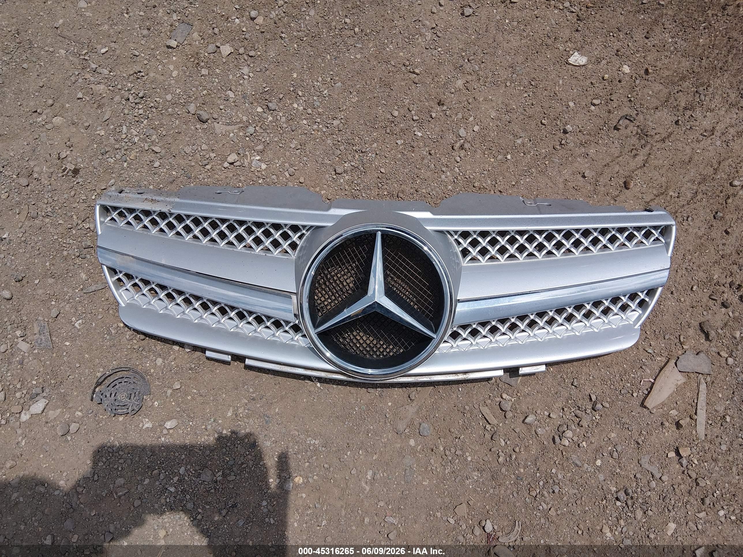 2003 Mercedes-benz Sl 500 Navy vin: WDBSK75F73F022991