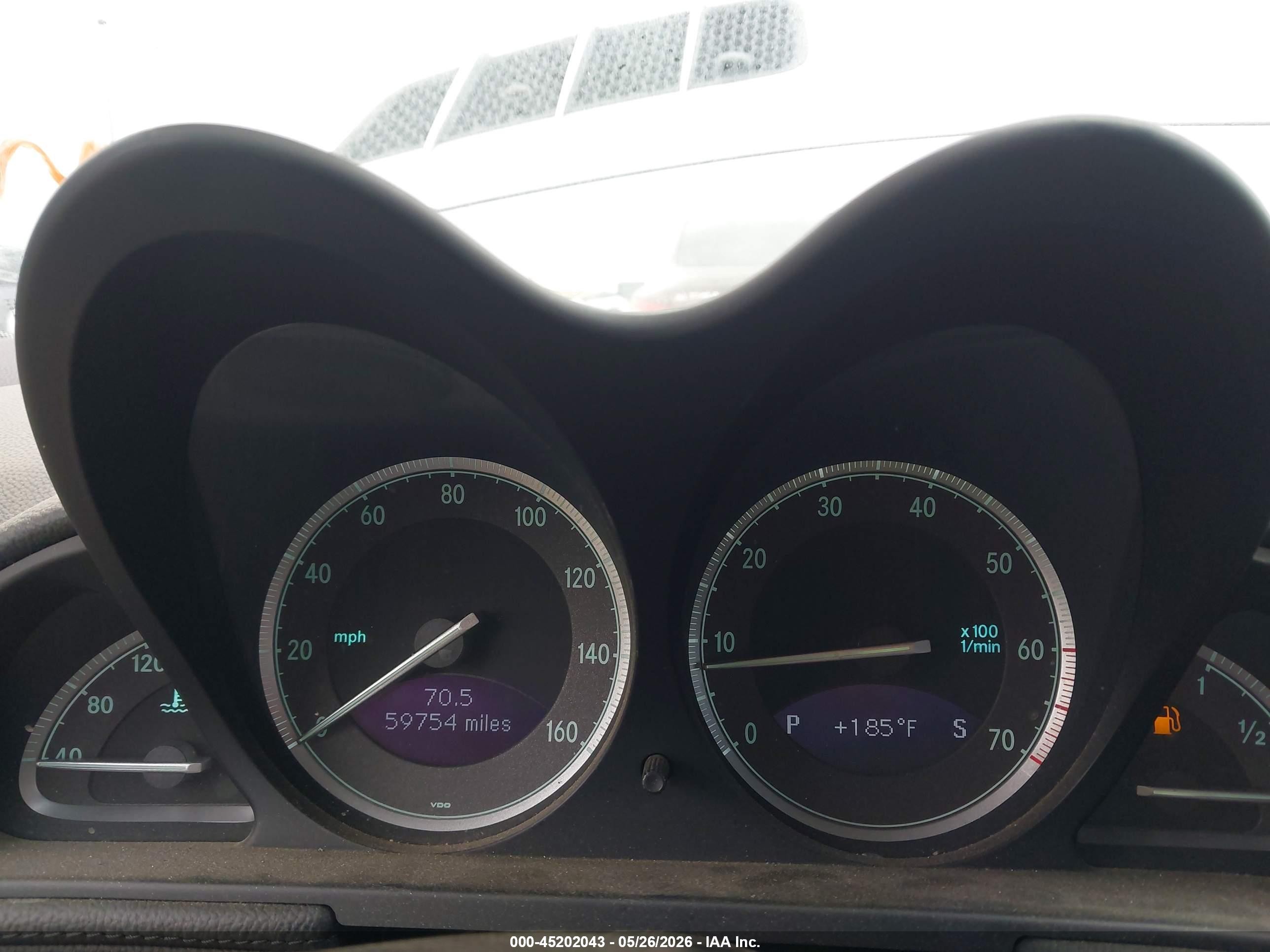 2003 Mercedes-benz Sl 500   Silver vin: WDBSK75F73F027771