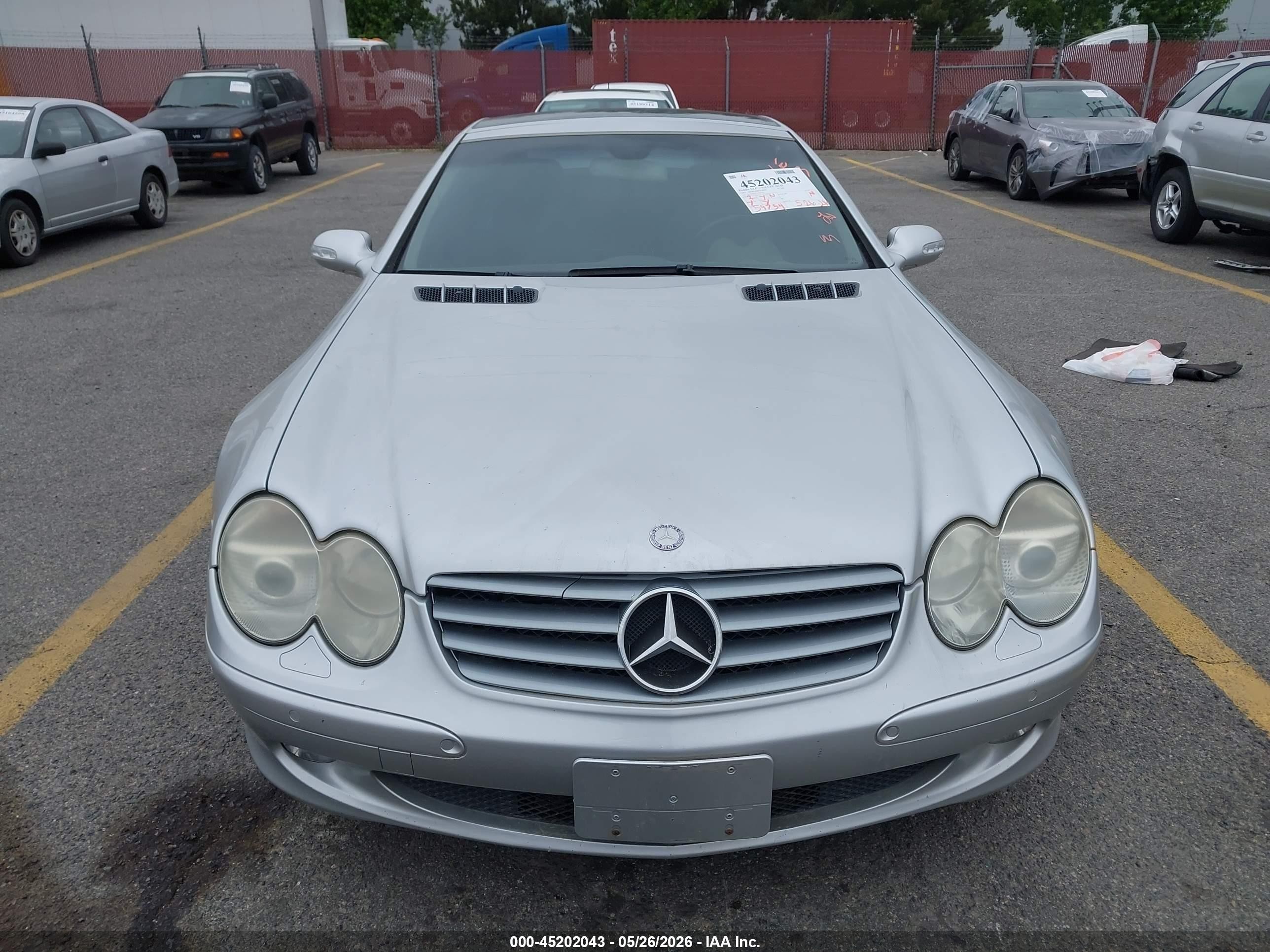 2003 Mercedes-benz Sl 500   Silver vin: WDBSK75F73F027771