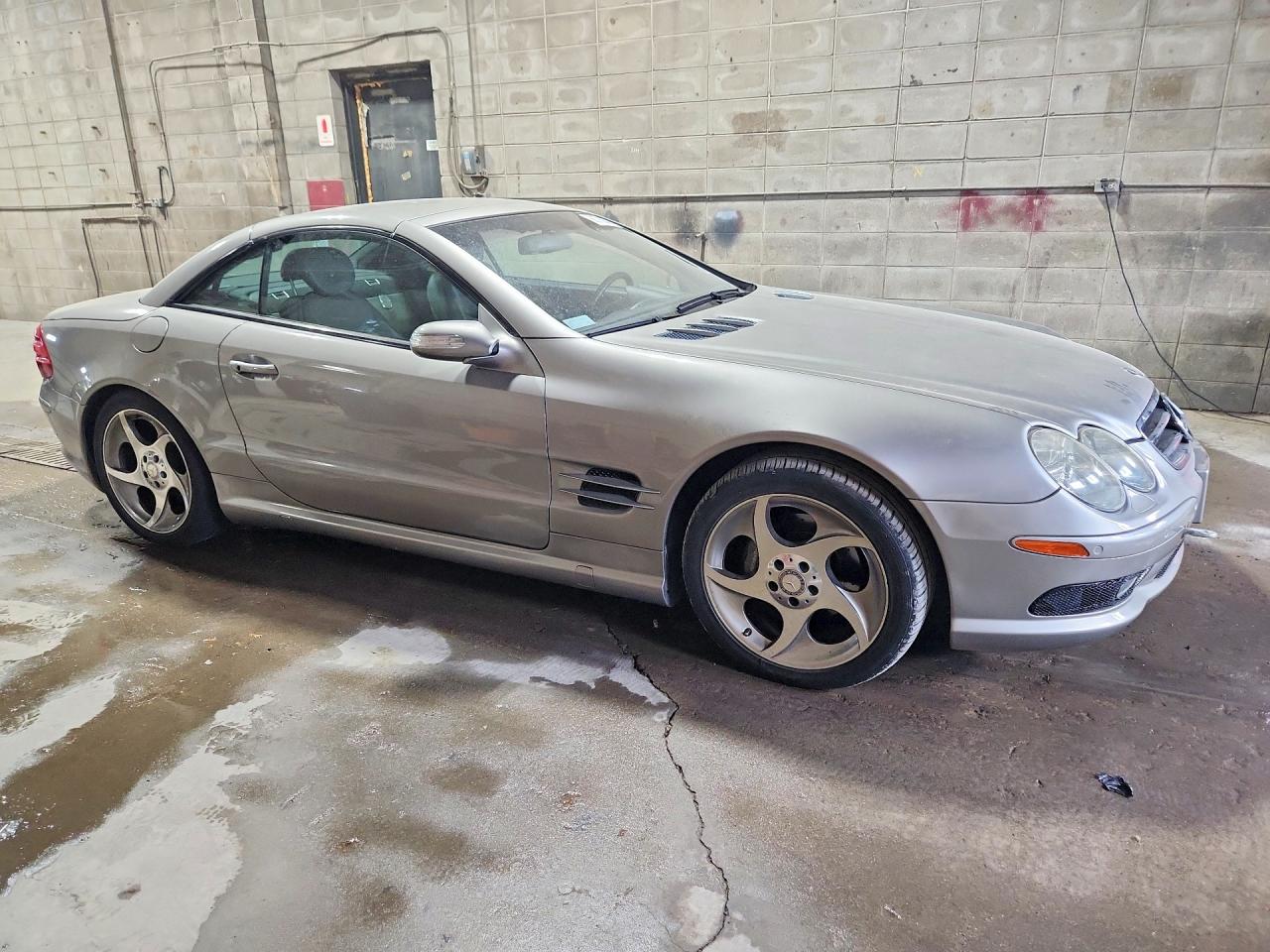 2004 Mercedes-benz Sl 500 Silver vin: WDBSK75F74F070251