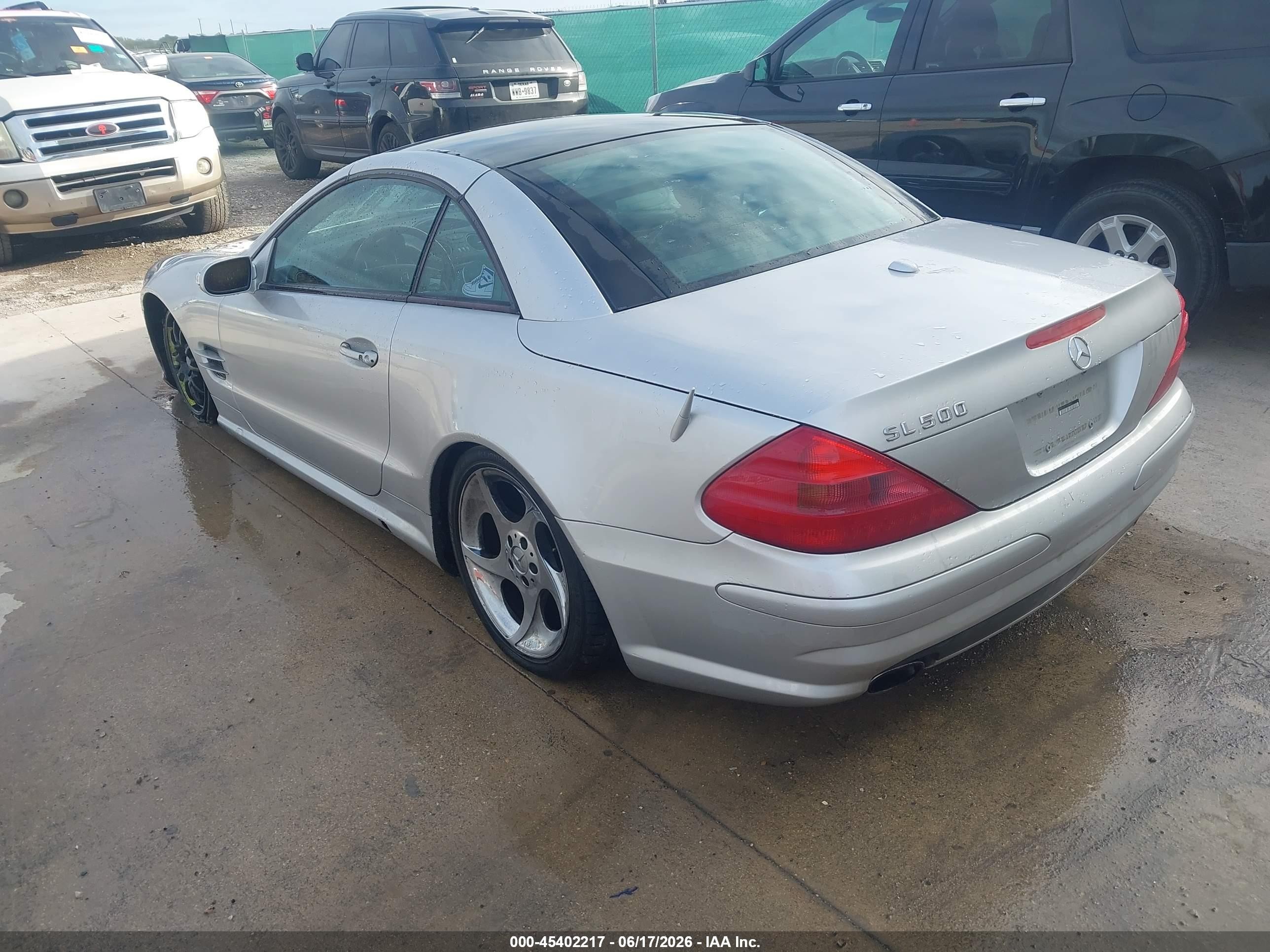 2004 Mercedes-benz Sl 500   Silver vin: WDBSK75F74F078429