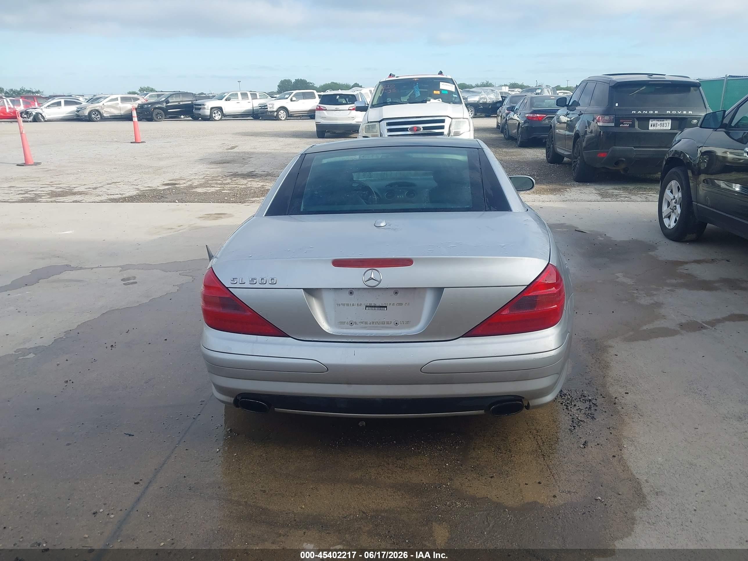 2004 Mercedes-benz Sl 500   Silver vin: WDBSK75F74F078429