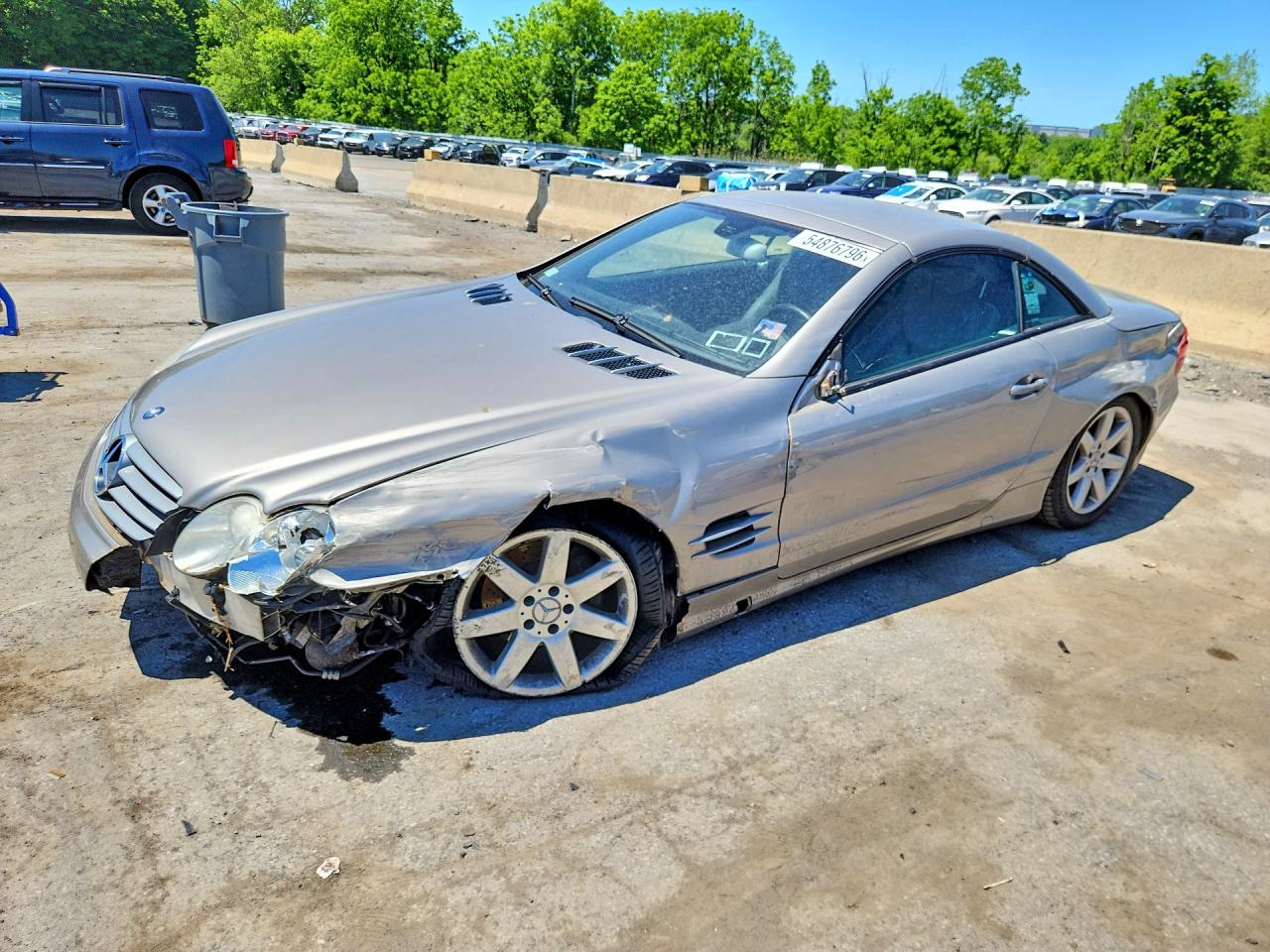 2005 Mercedes-benz Sl 500 Серебряный vin: WDBSK75F75F091876