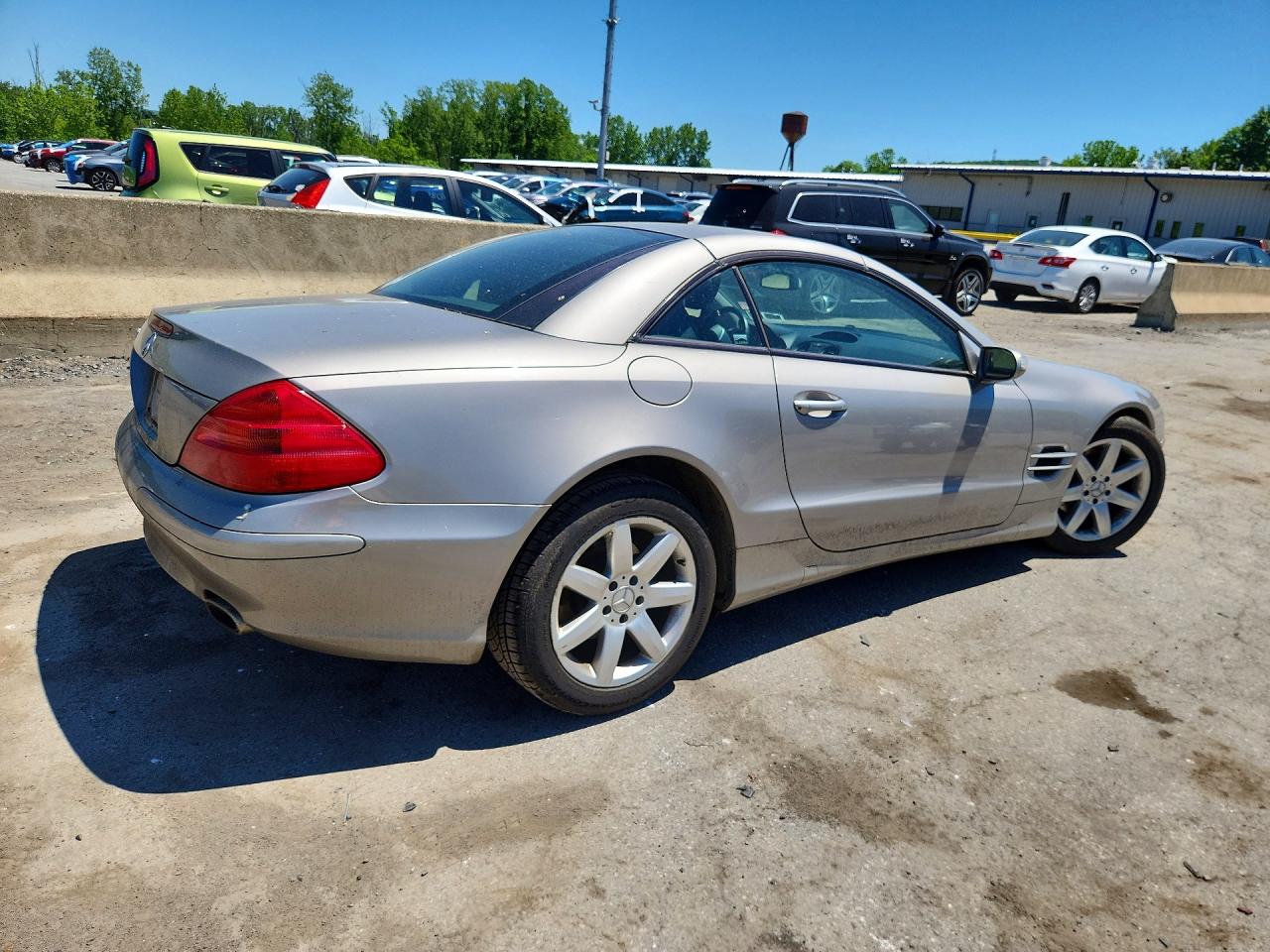 2005 Mercedes-benz Sl 500 Серебряный vin: WDBSK75F75F091876