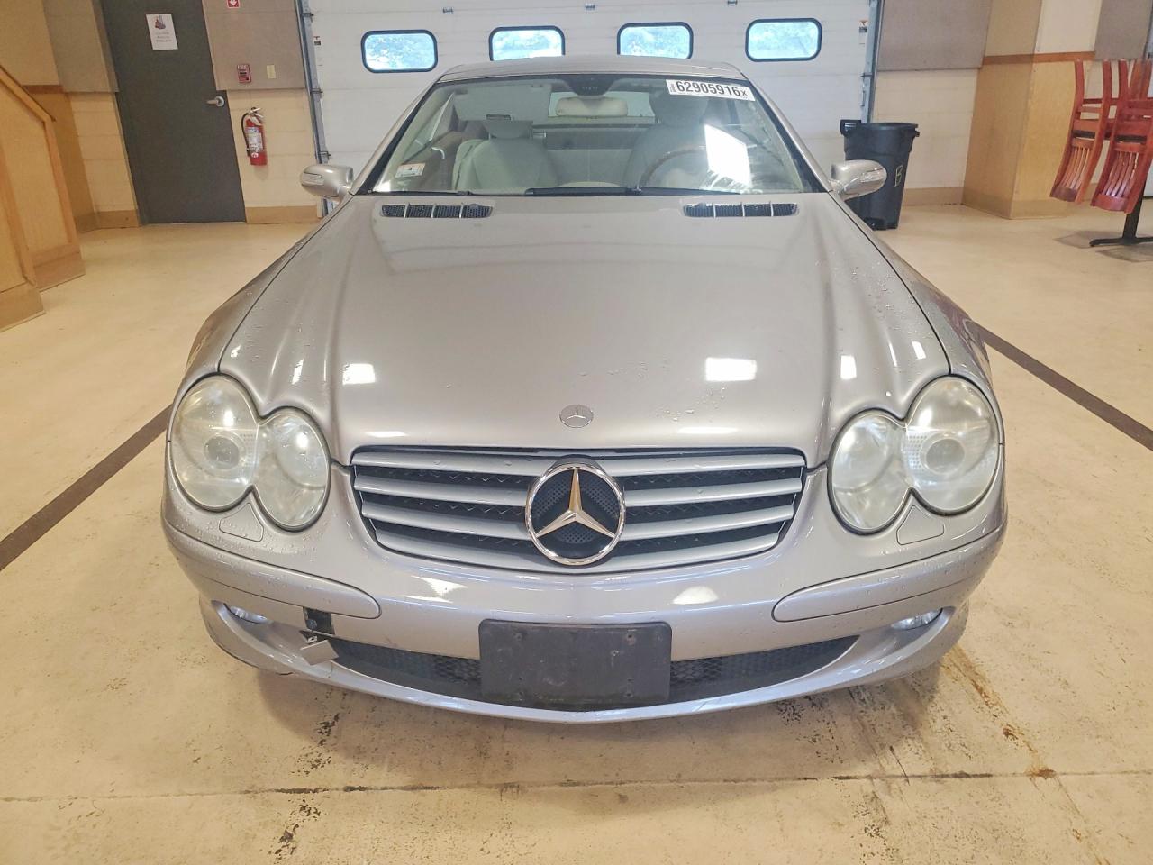 2005 Mercedes-benz Sl 500 Silver vin: WDBSK75F75F092834