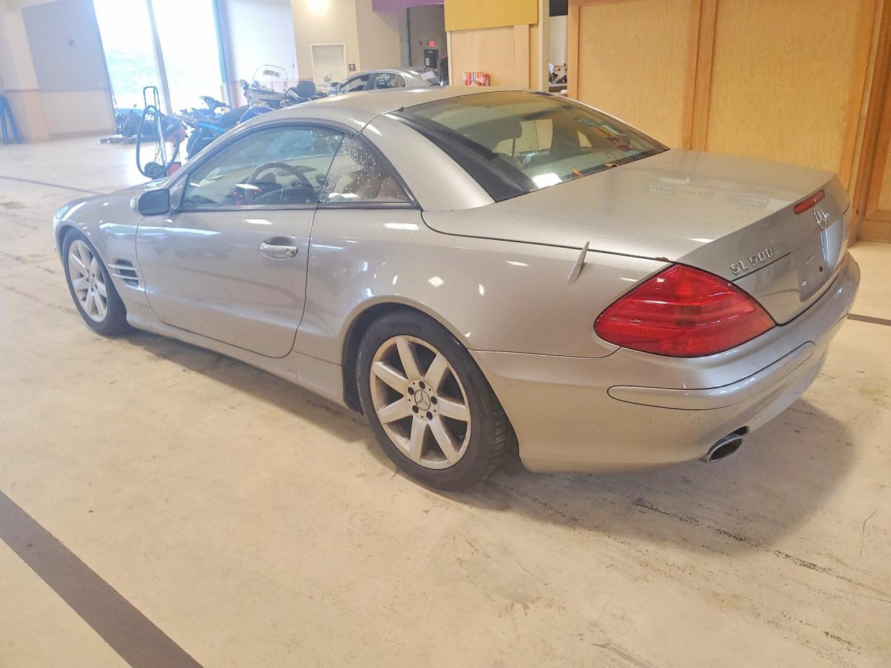 2005 Mercedes-benz Sl 500 Silver vin: WDBSK75F75F092834