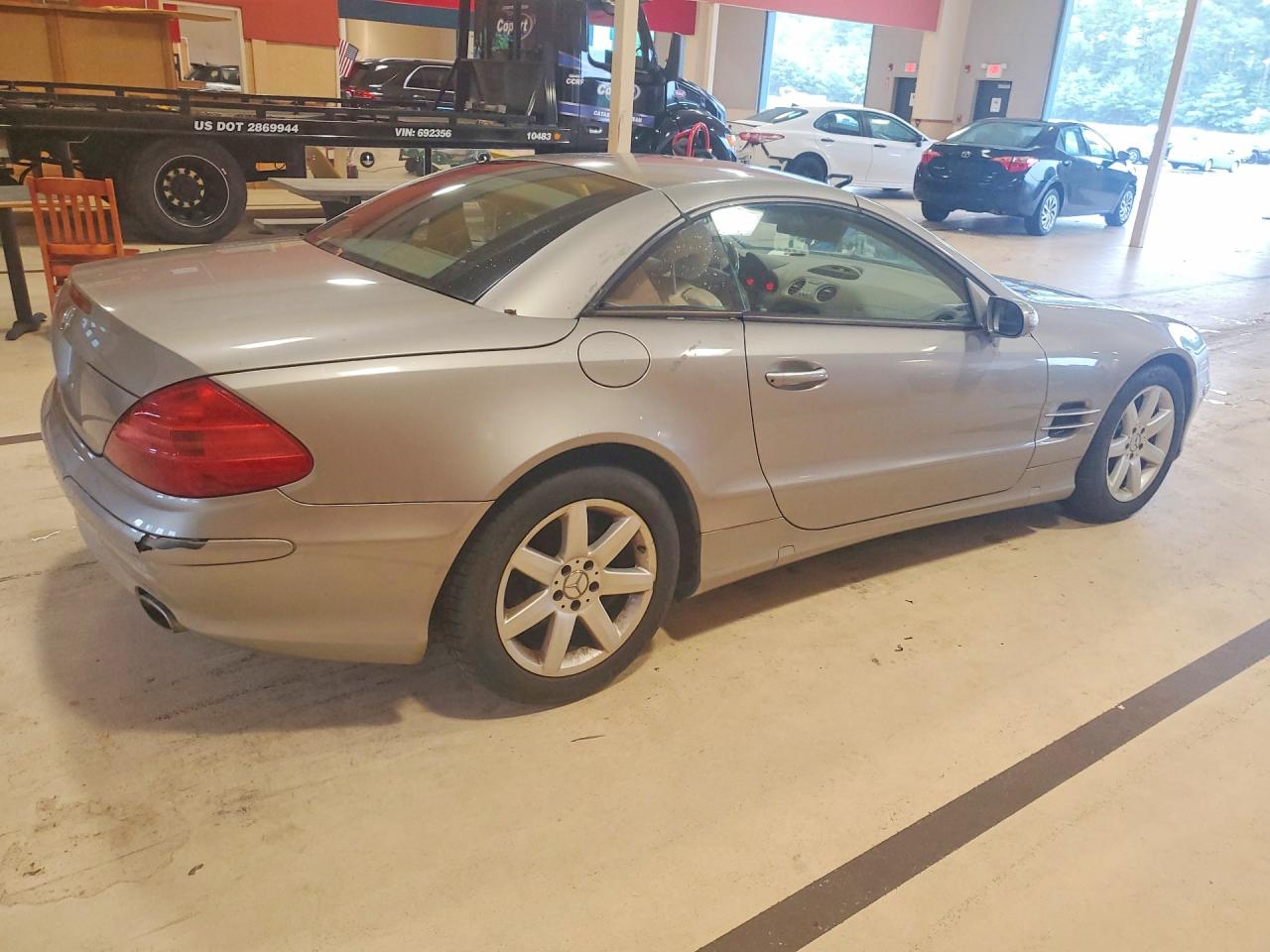2005 Mercedes-benz Sl 500 Silver vin: WDBSK75F75F092834