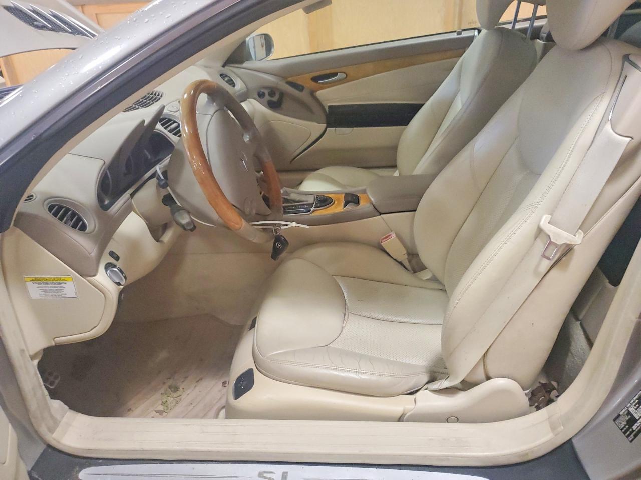 2005 Mercedes-benz Sl 500 Silver vin: WDBSK75F75F092834