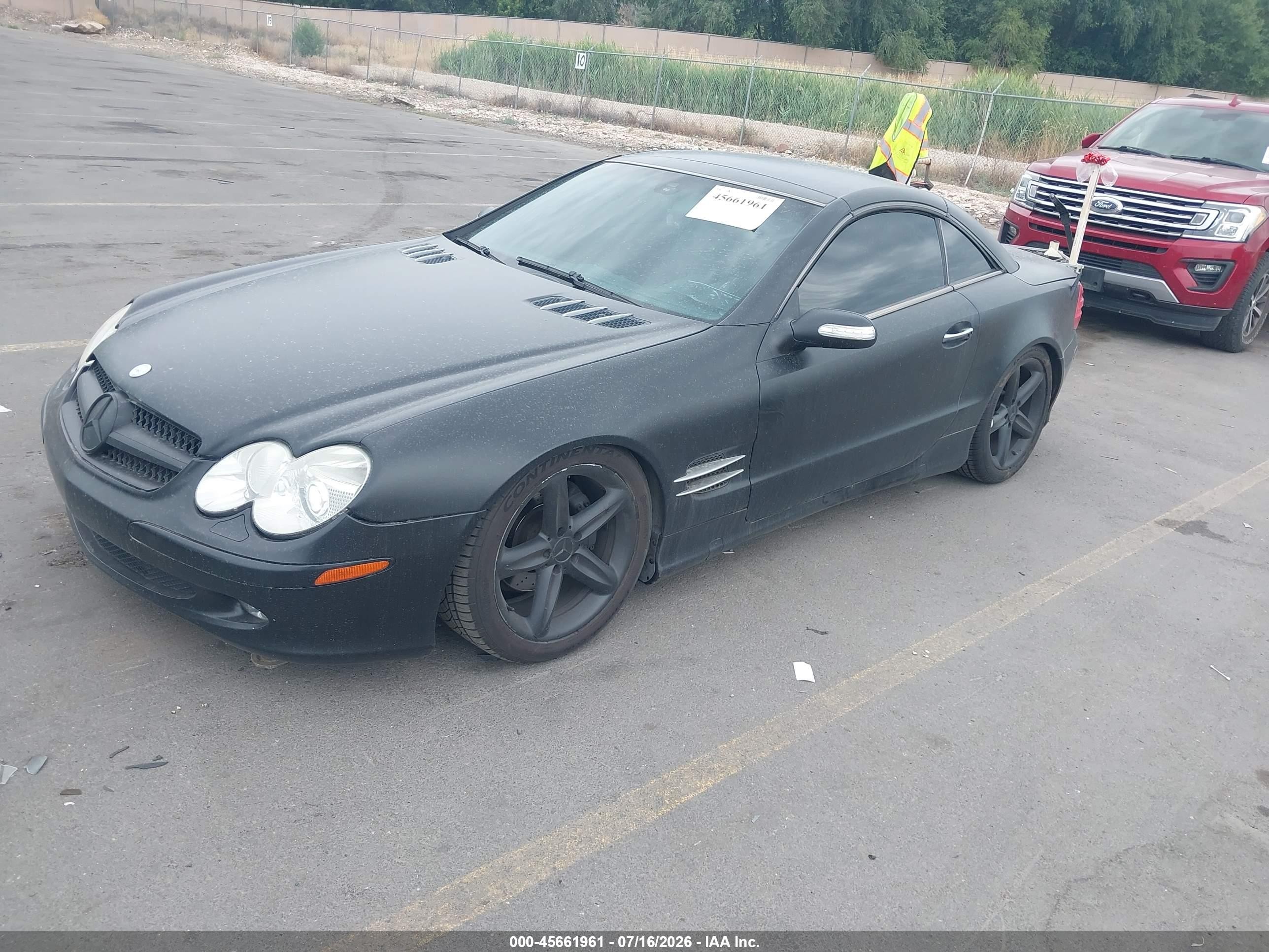 2005 Mercedes-benz Sl 500   Black vin: WDBSK75F75F100754