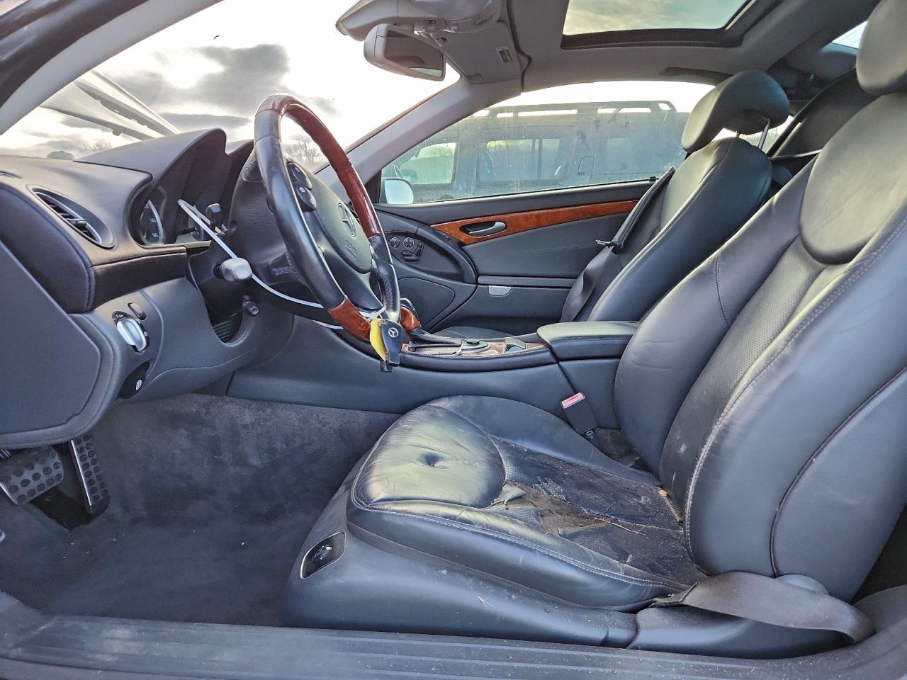 2004 Mercedes-benz Sl 500 Gray vin: WDBSK75F84F069657