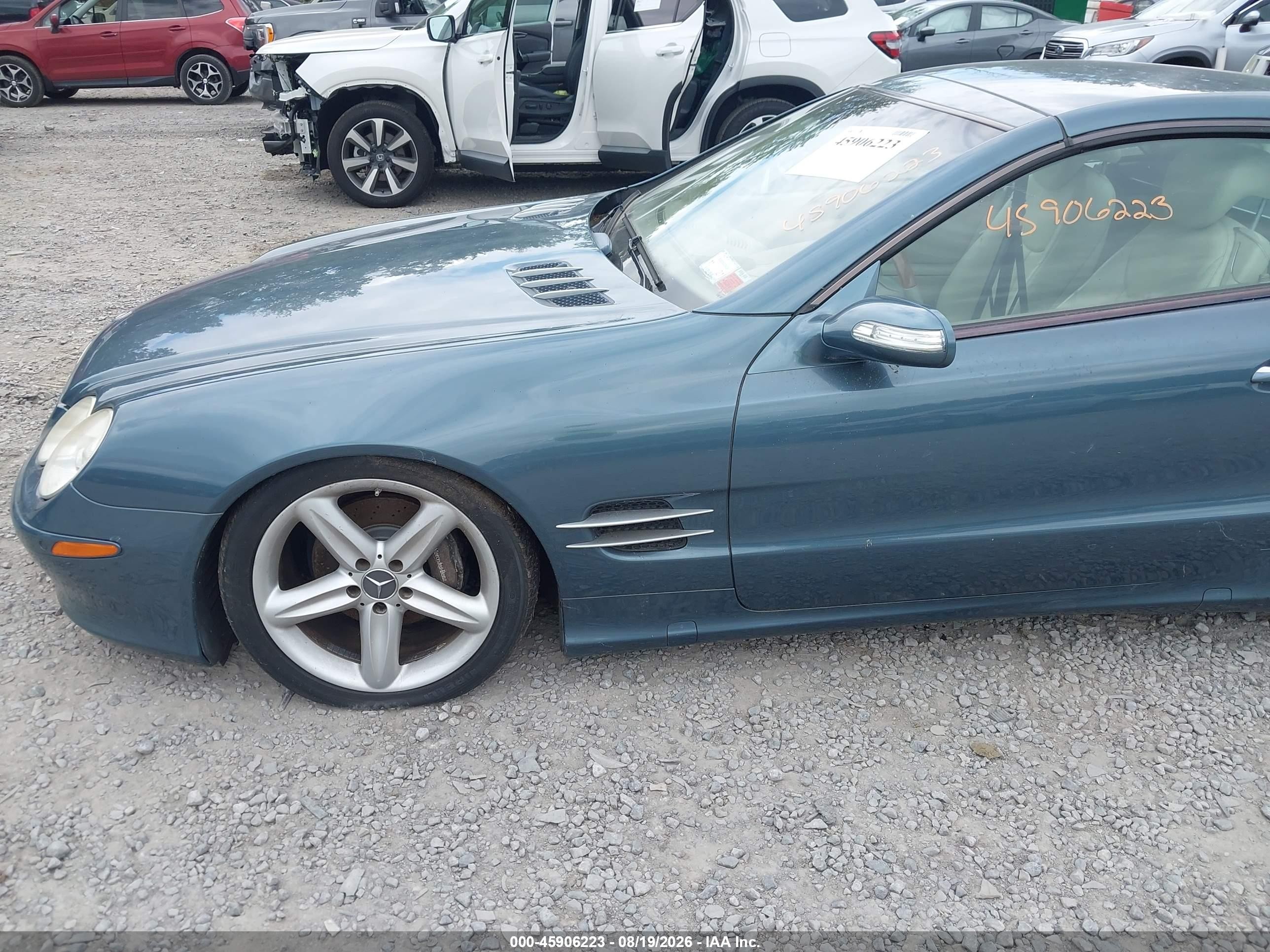 2004 Mercedes-benz Sl 500   Синий vin: WDBSK75F84F073059