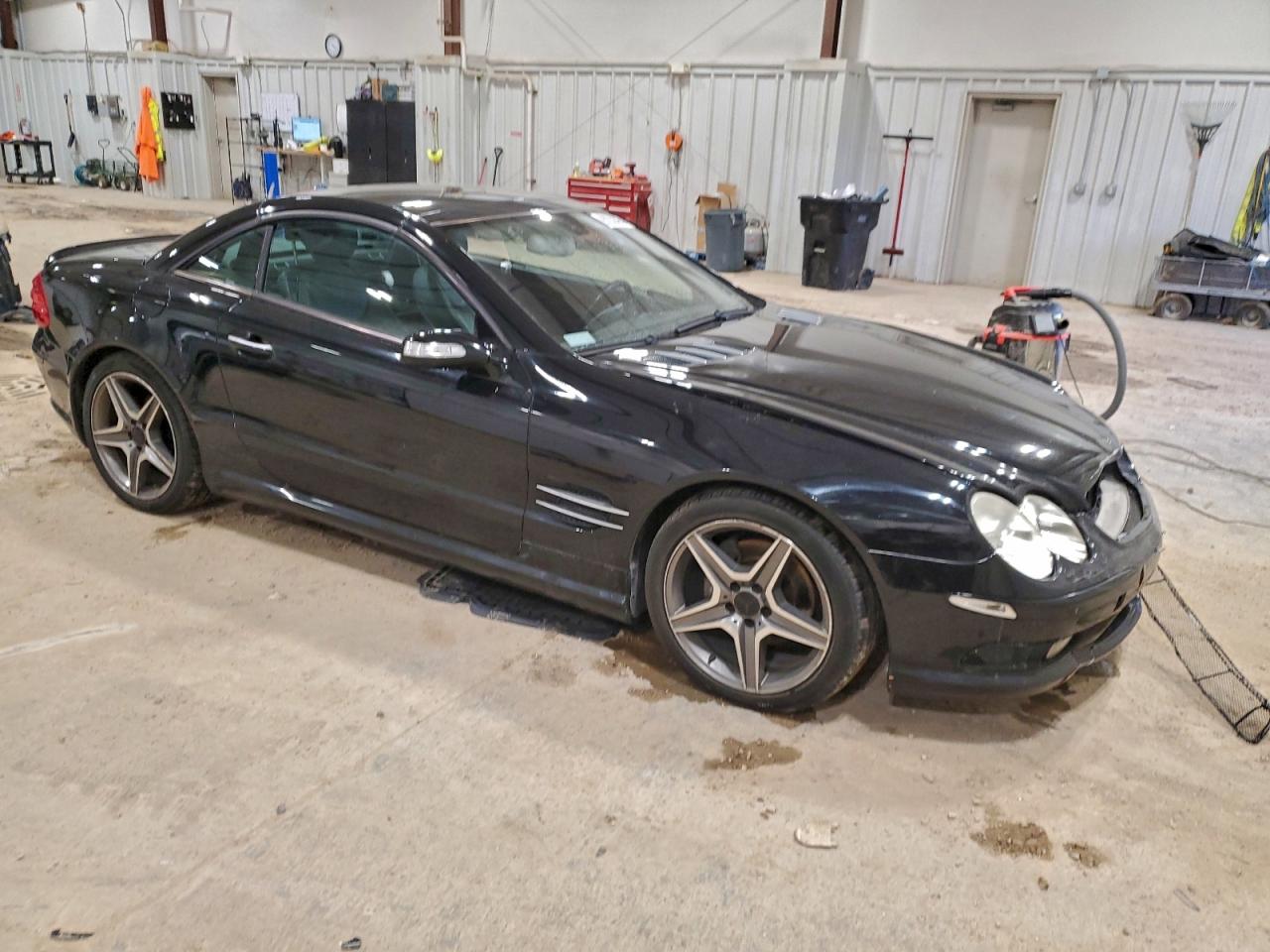 2005 Mercedes-benz Sl 500 Black vin: WDBSK75F85F092325