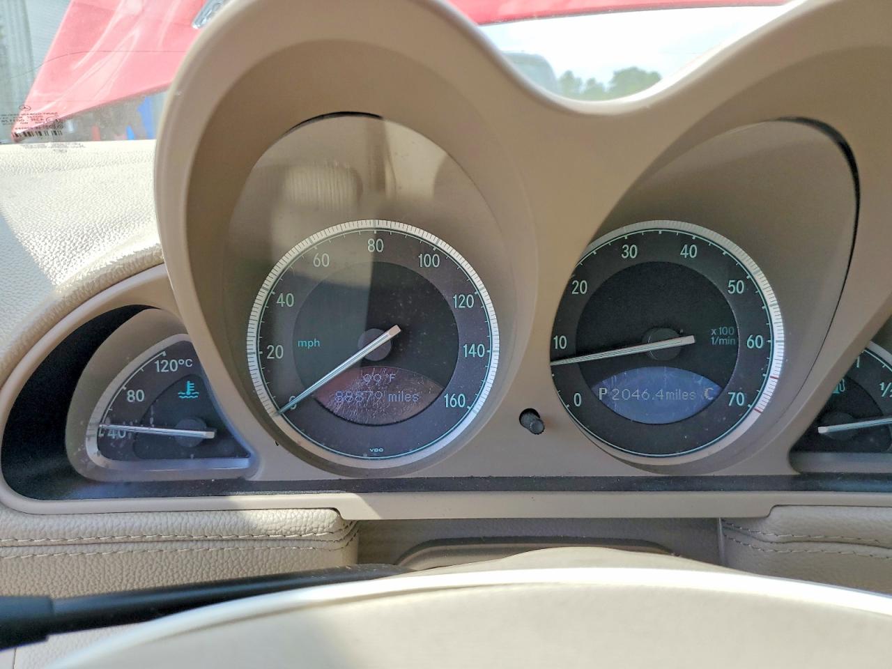2006 Mercedes-benz Sl 500 Red vin: WDBSK75F86F110386