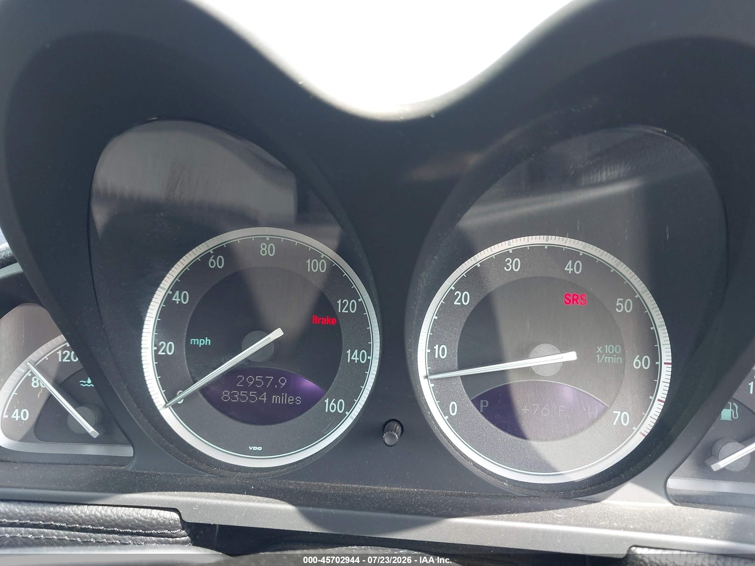 2003 Mercedes-benz Sl 500   Серебряный vin: WDBSK75F93F014827