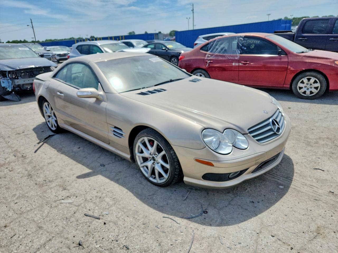 2004 Mercedes-benz Sl 500 Gold vin: WDBSK75F94F069361