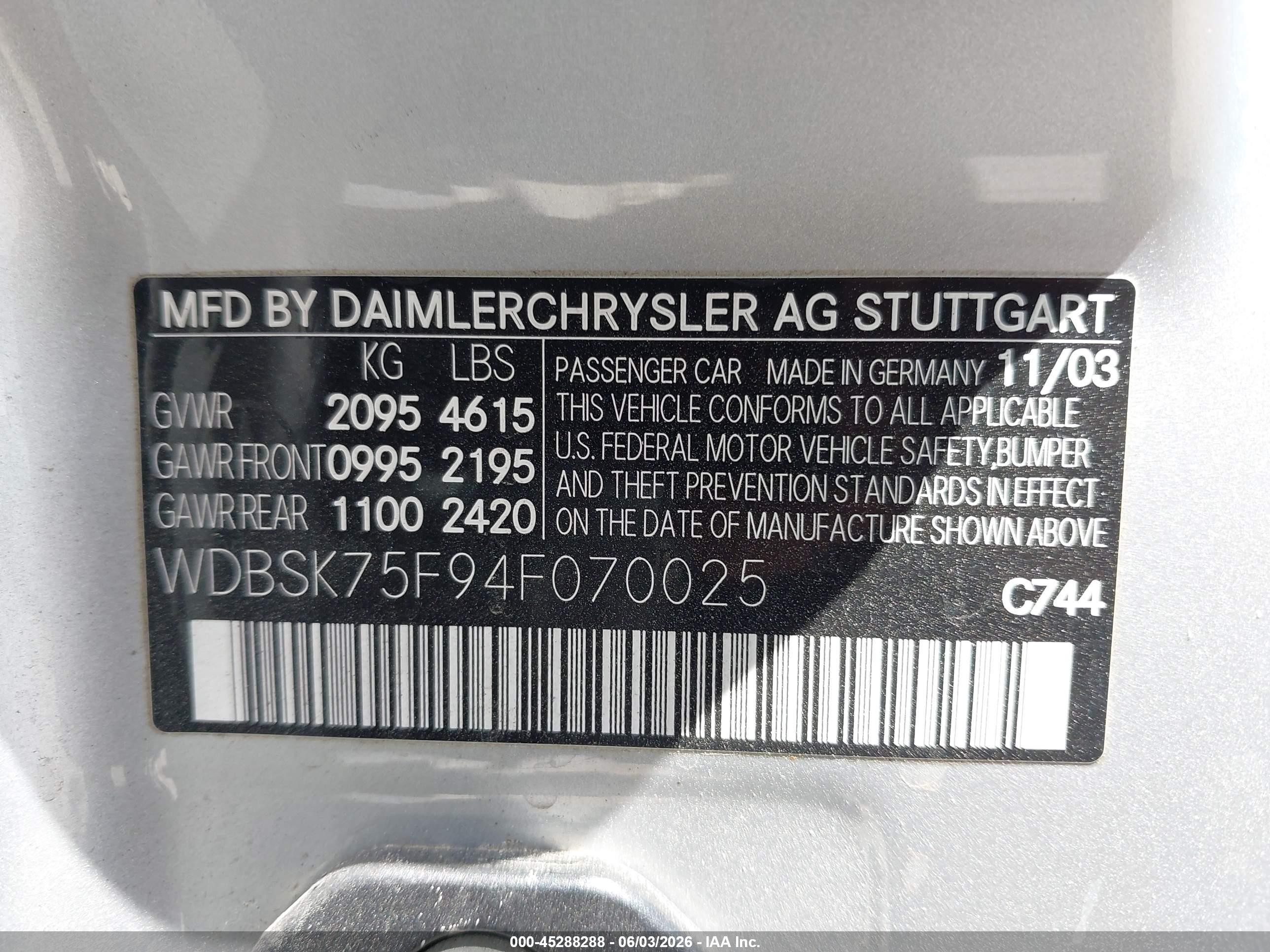 2004 Mercedes-benz Sl 500   Silver vin: WDBSK75F94F070025