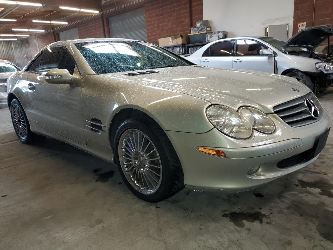 2003 Mercedes-benz Sl 500r Silver vin: WDBSK75FX3F009779