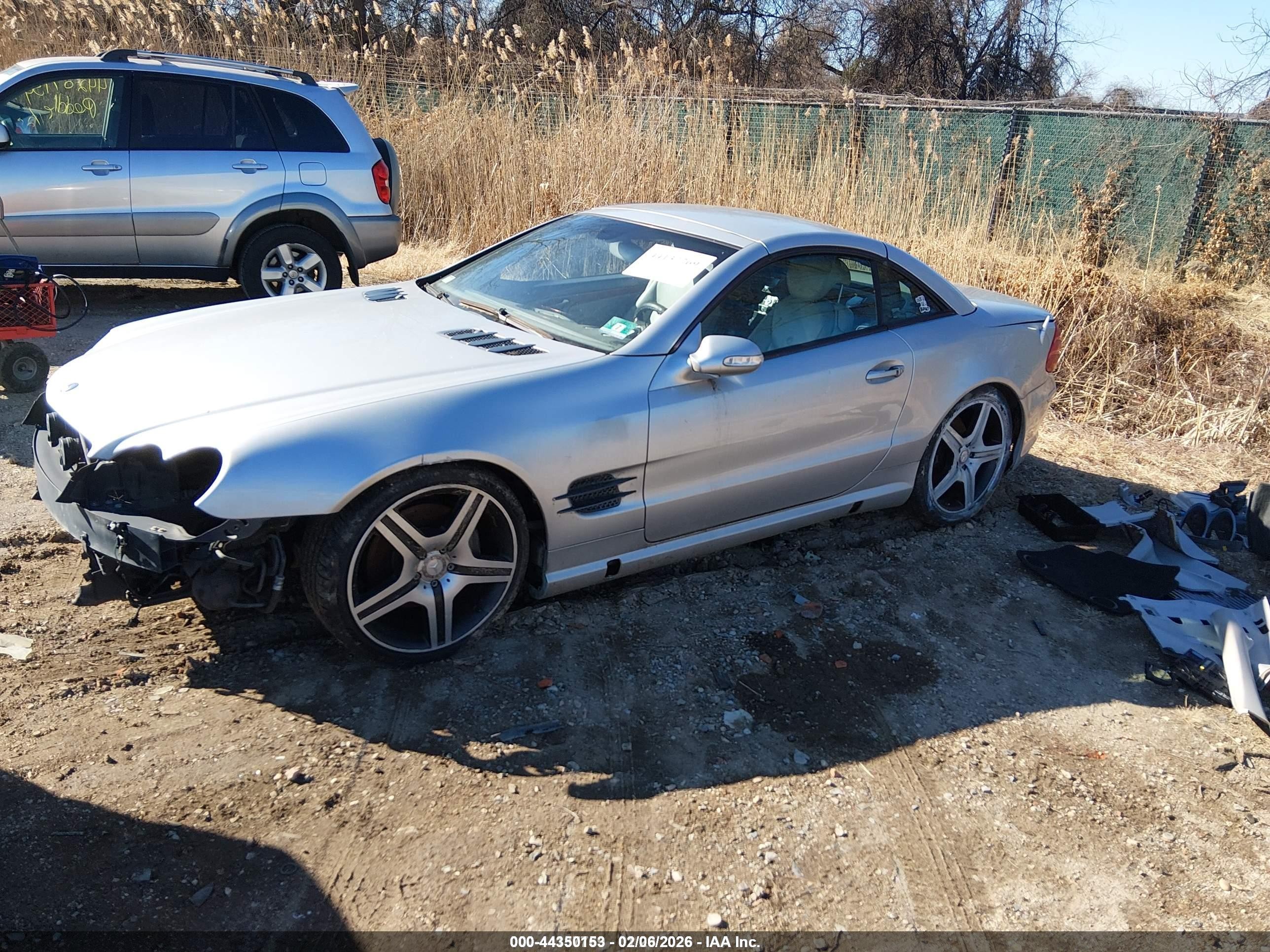 Price & History 2003 Mercedes-benz Sl 500 5.0l V-8 , 302hp vin