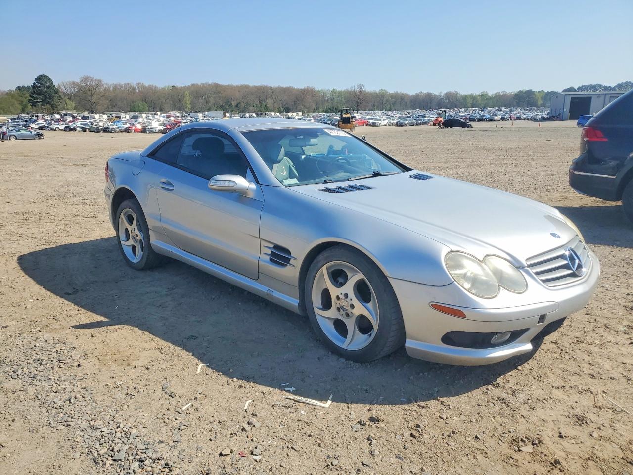 2004 Mercedes Benz Sl 500 Silver vin: WDBSK75FX4F064802