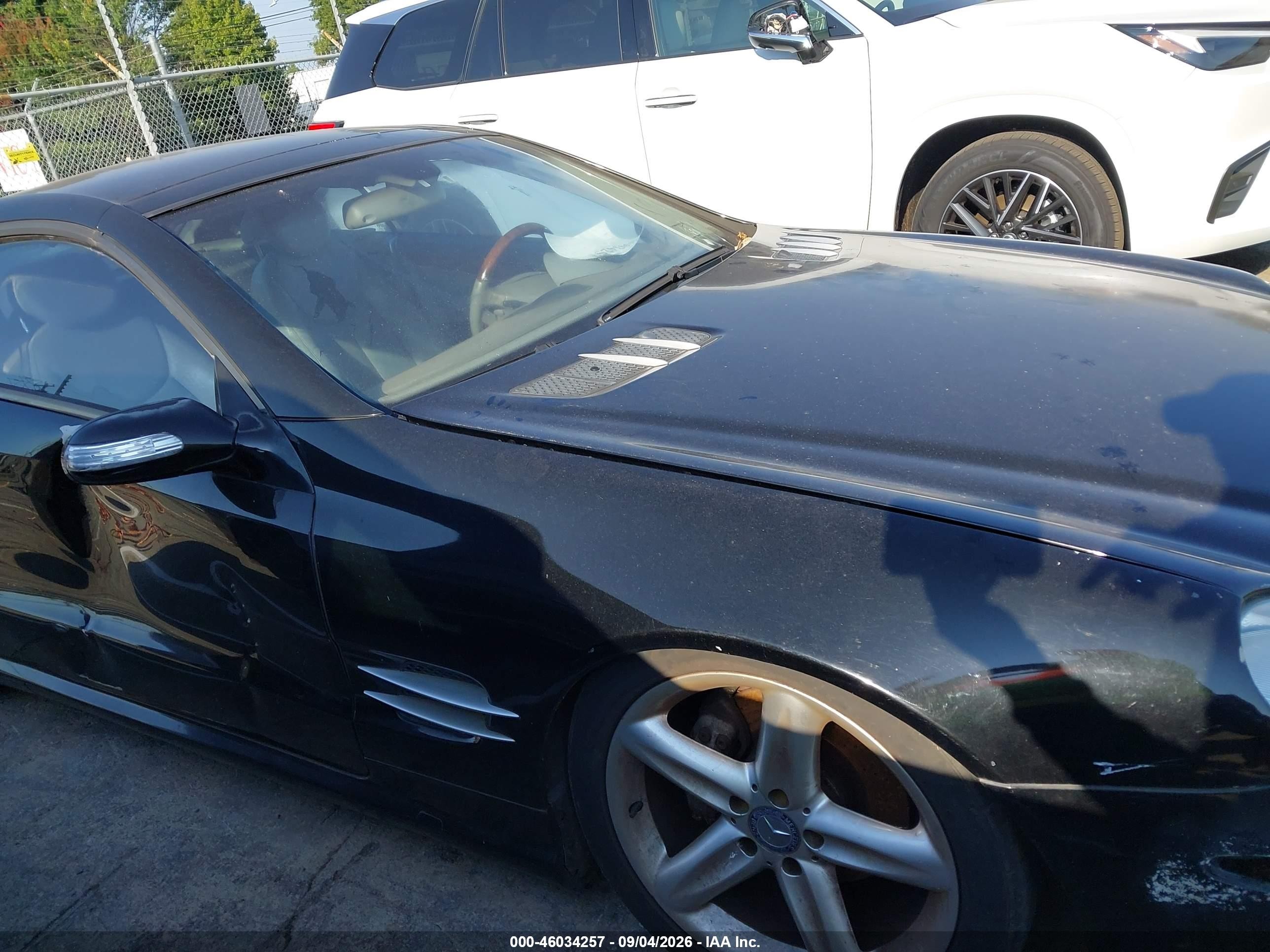 2004 Mercedes-benz Sl 500 Black vin: WDBSK75FX4F066758