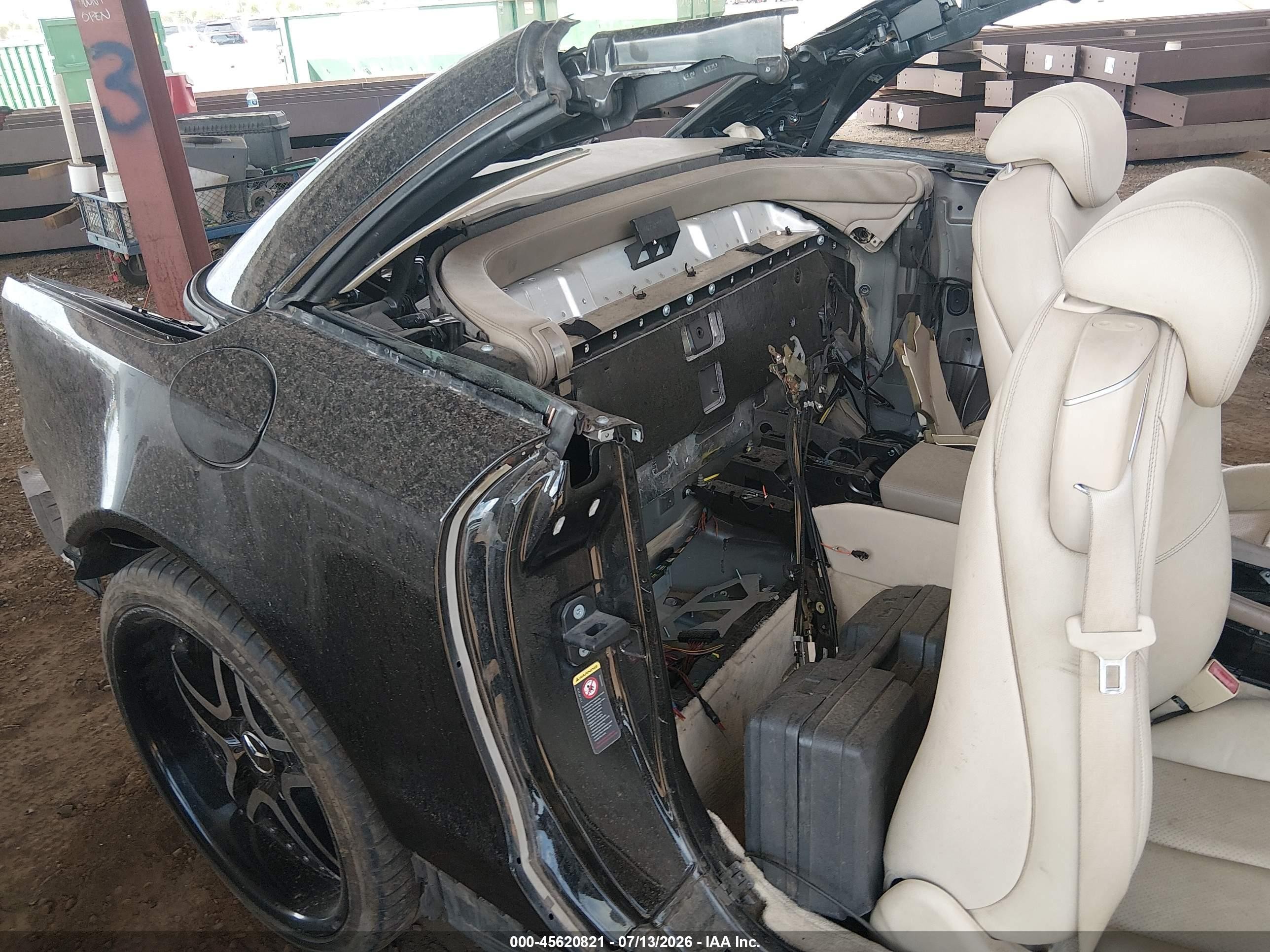 2004 Mercedes-benz Sl 500   Black vin: WDBSK75FX4F075735