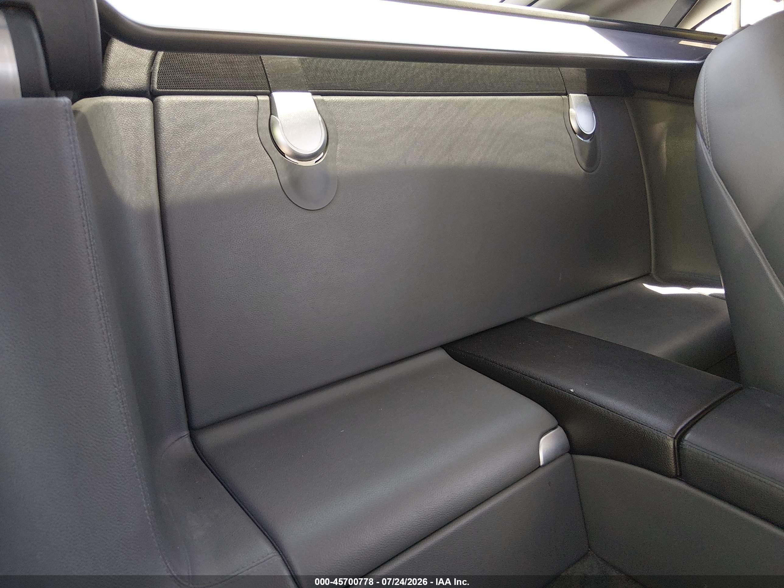 2004 Mercedes-benz Sl 500   Черный vin: WDBSK75FX4F084757